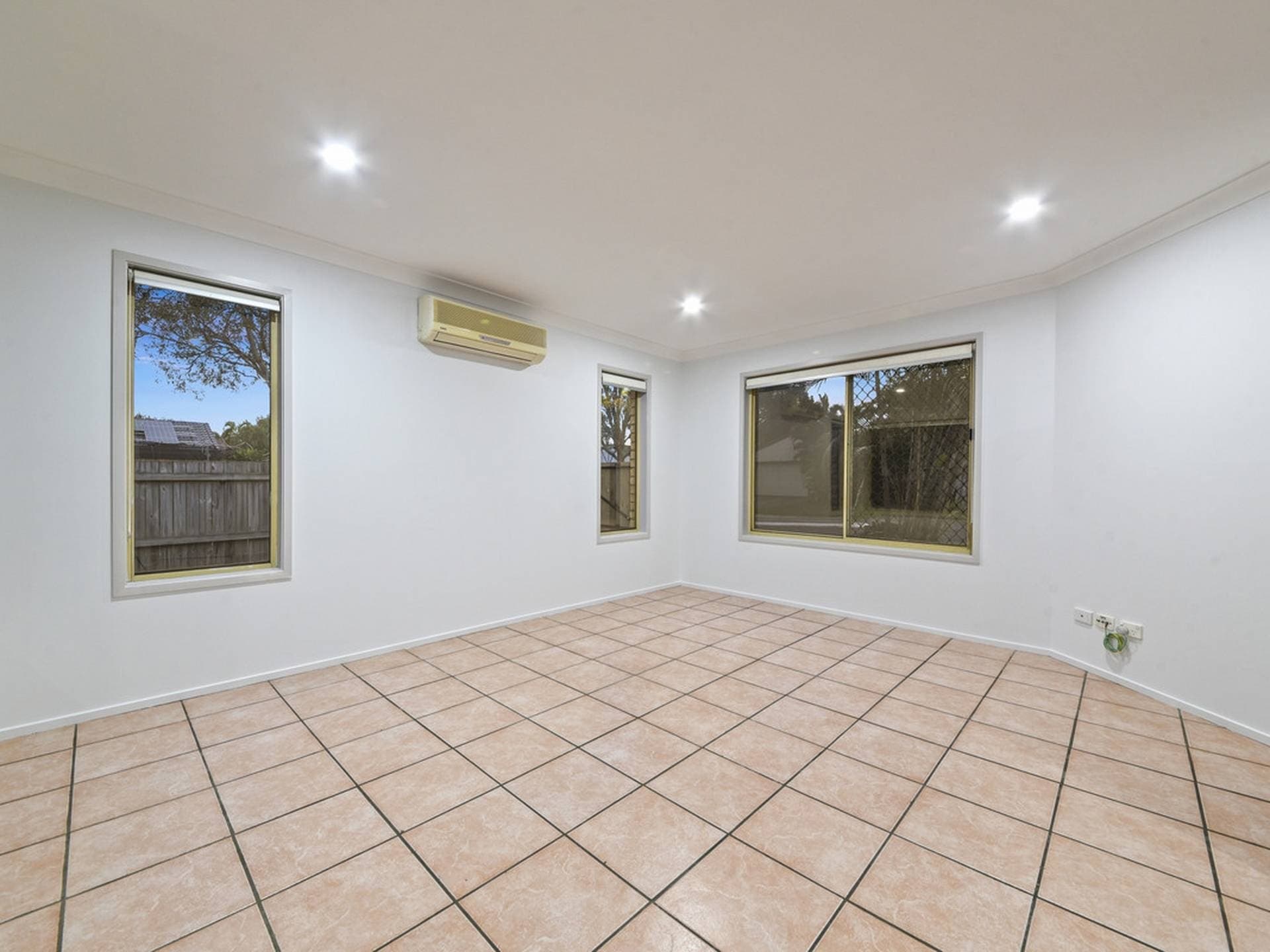33 Rose Crescent Fitzgibbon QLD, Fitzgibbon - Thumbnail 6