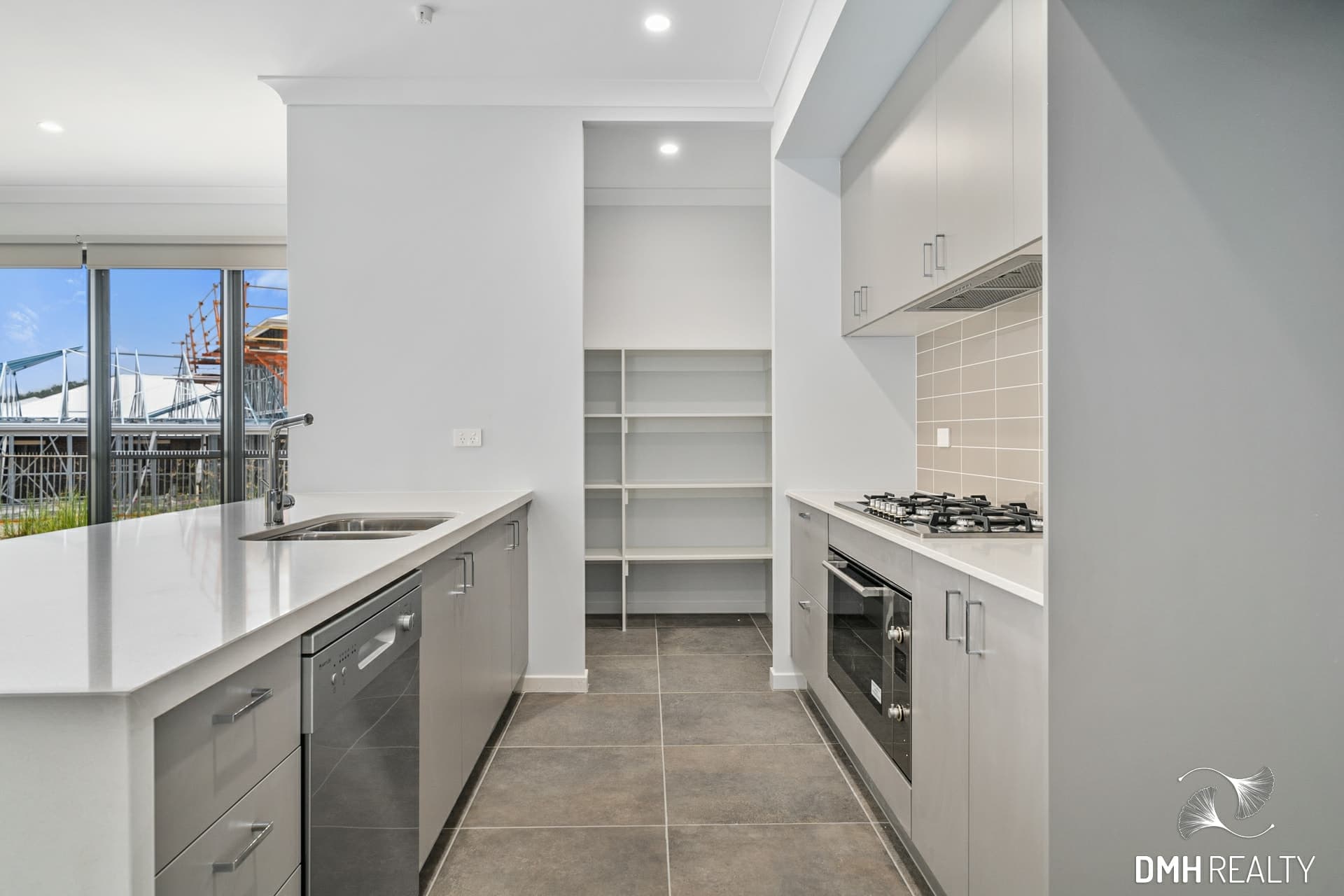 48 College Drive Flagstone QLD, Silverbark Ridge - Thumbnail 3