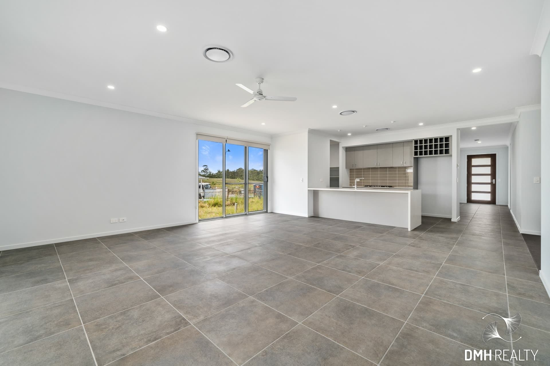 48 College Drive Flagstone QLD, Silverbark Ridge - Thumbnail 4