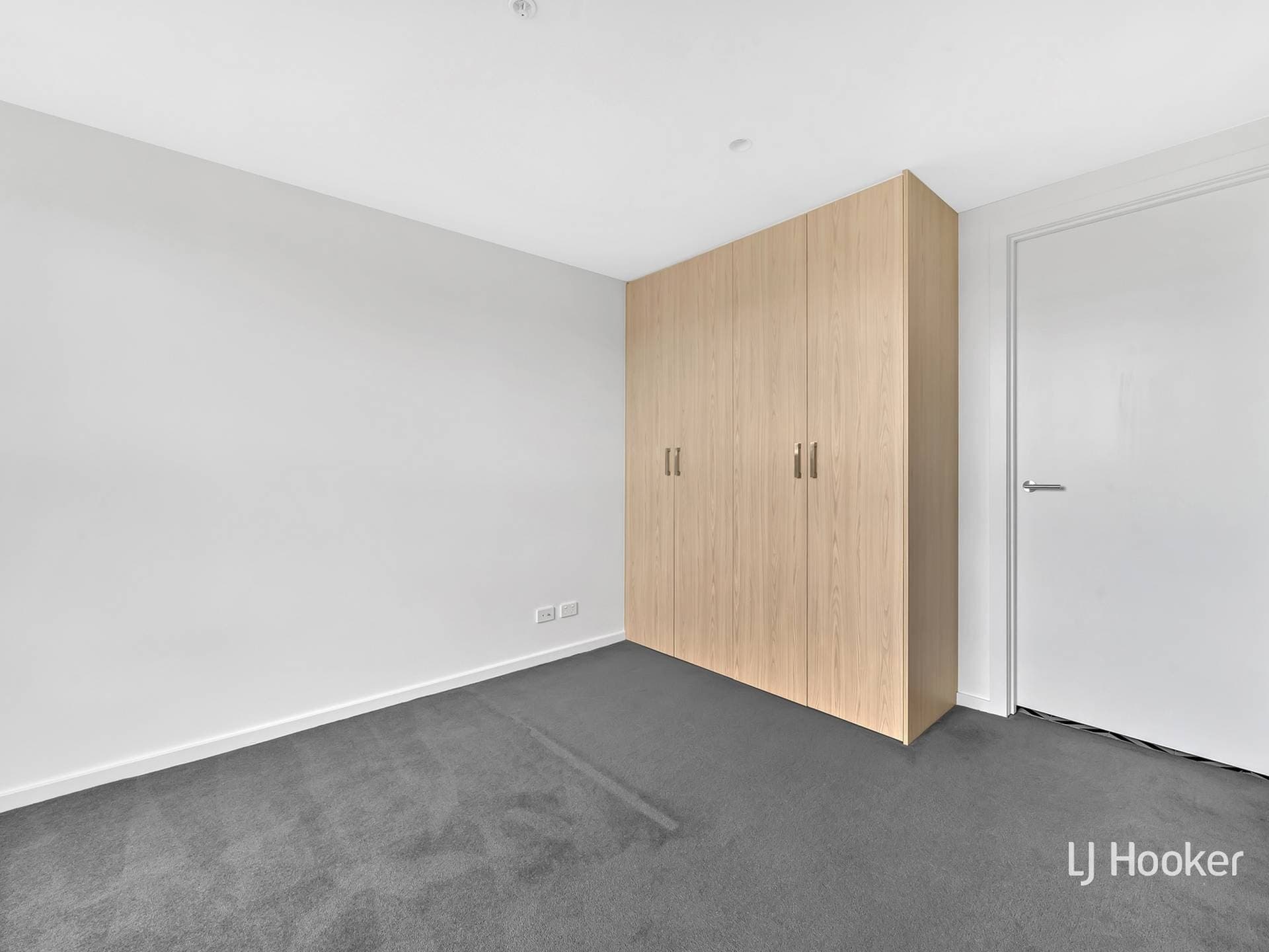 304/205, Footscray - Thumbnail 5