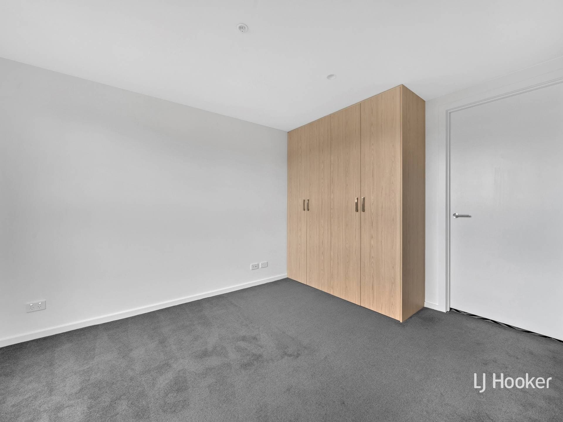304/205, Footscray - Thumbnail 6