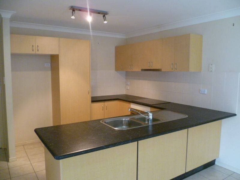 Unit 3/112 Sanctuary Drive, Forest Lake, Forest Lake - Thumbnail 3