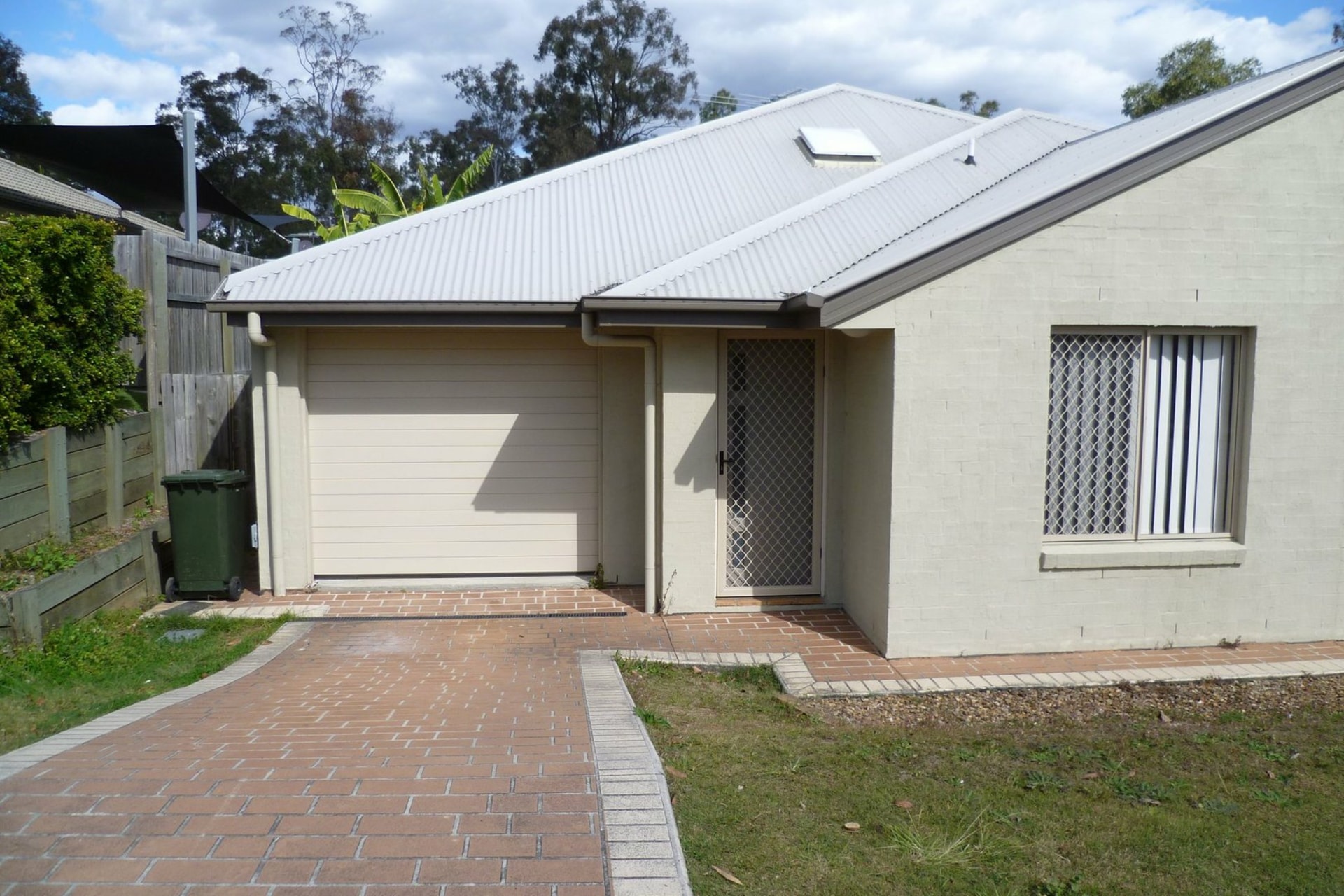 Unit 1/112 Sanctuary Drive, Forest Lake, Forest Lake - Thumbnail 2