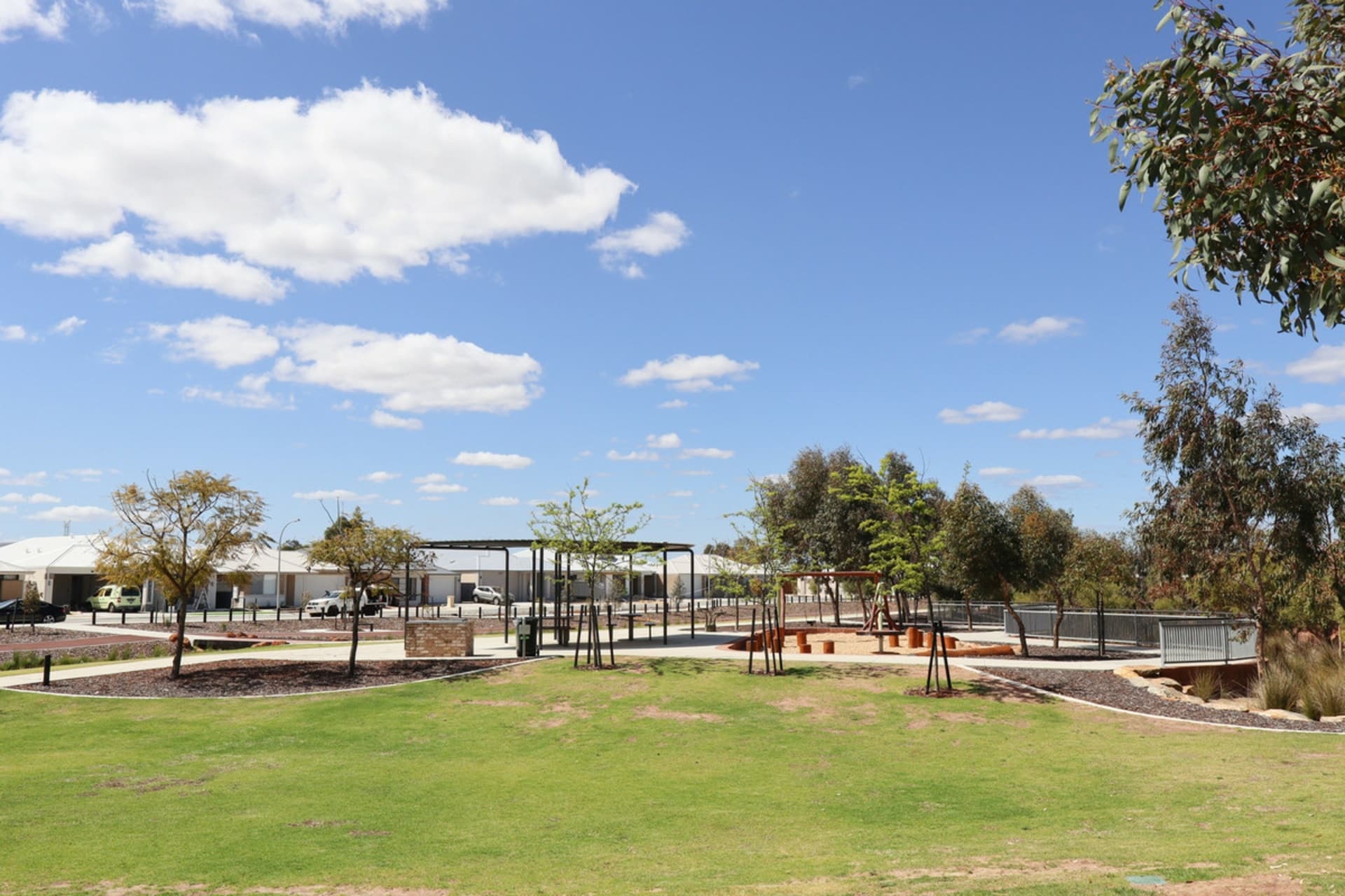 4 Gelderland Road Forrestdale WA, Forrestdale - Image 1