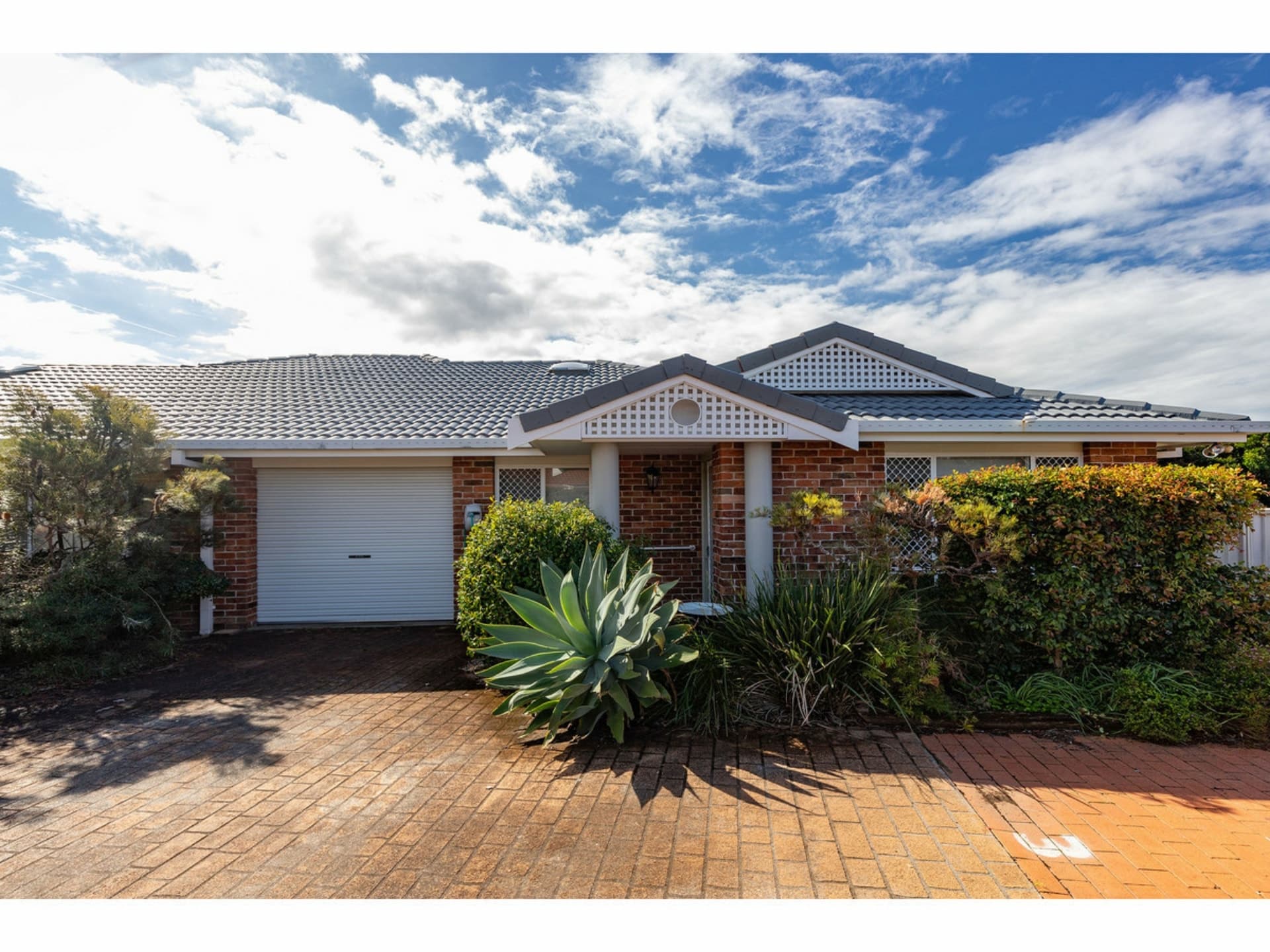 3/6 Cross Street Forster NSW, Forster - Image 1