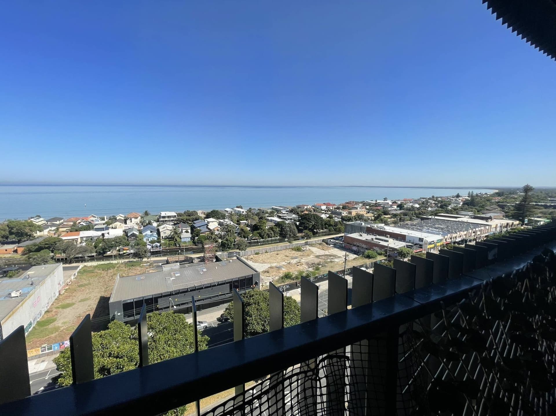 805/435 Nepean Highway Frankston VIC, Frankston - Image 1