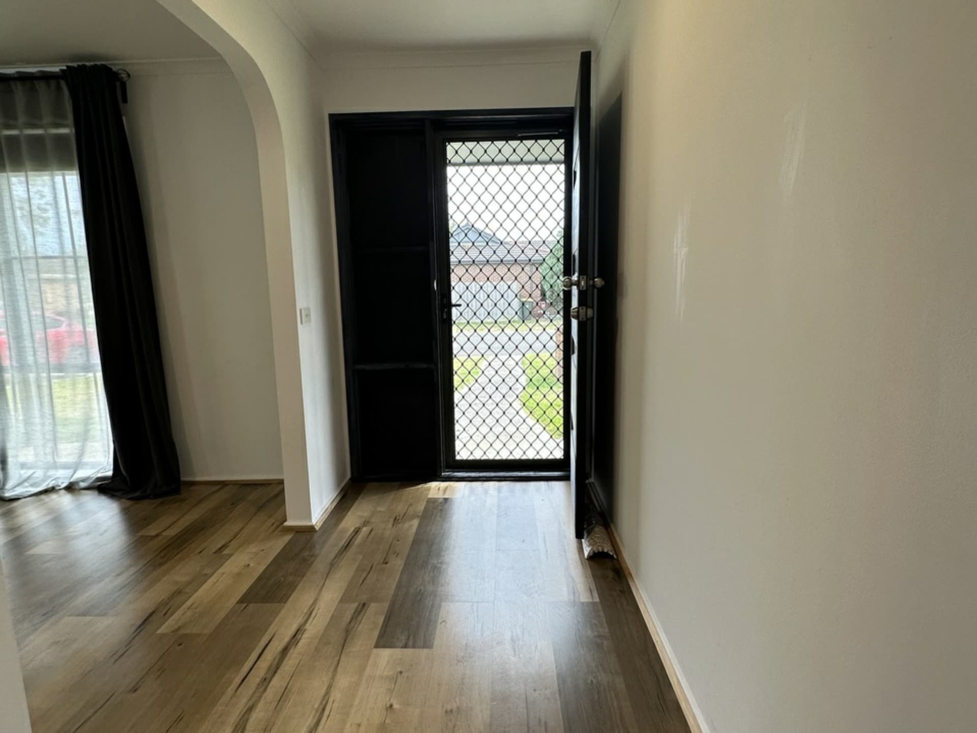 54 Aquarius Drive Frankston VIC, Frankston - Thumbnail 2