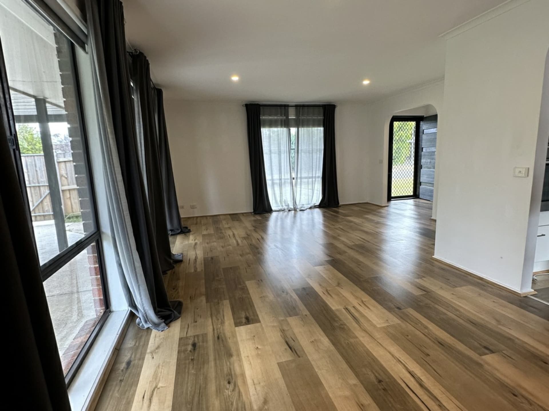 54 Aquarius Drive Frankston VIC, Frankston - Thumbnail 3