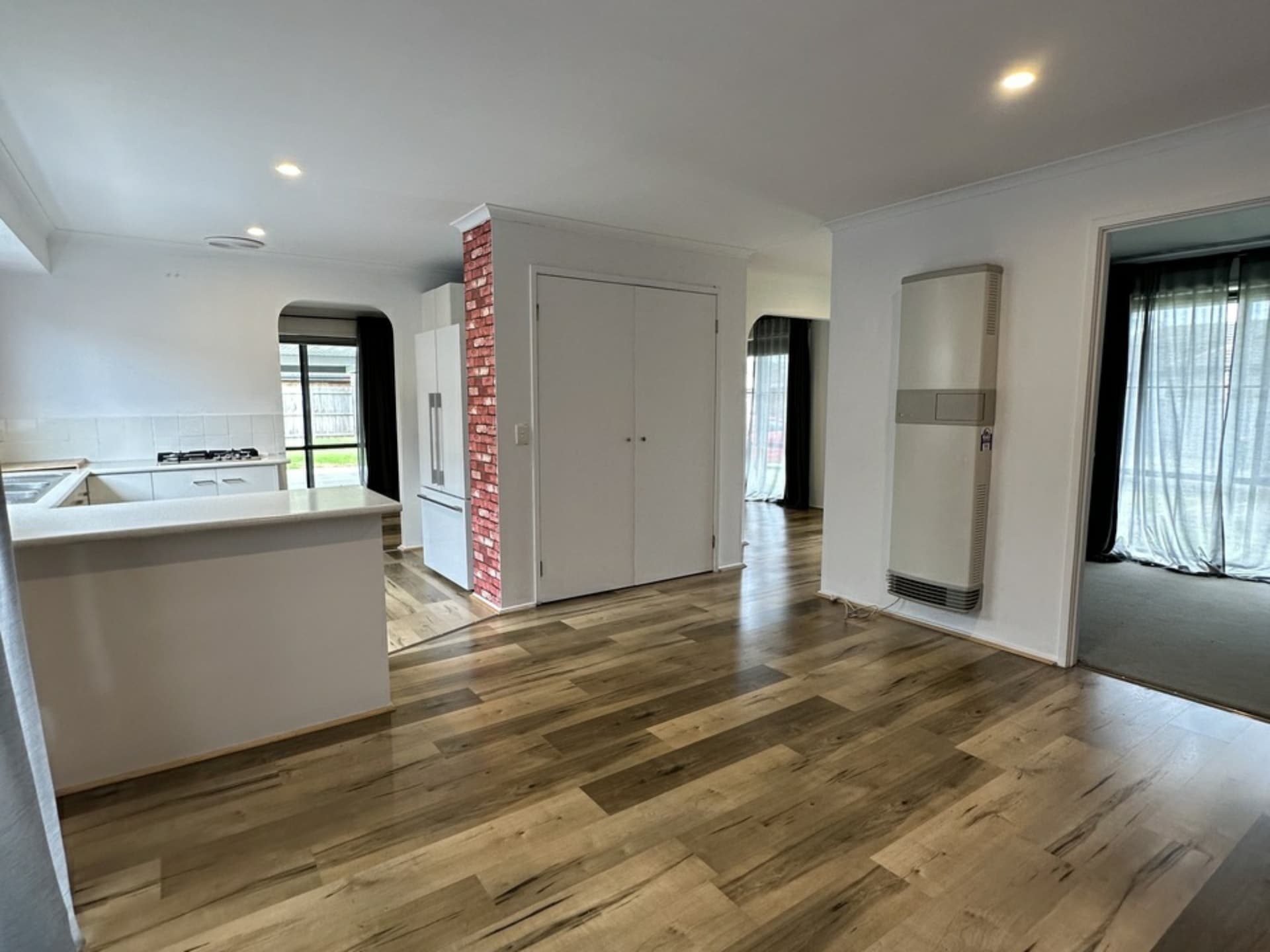54 Aquarius Drive Frankston VIC, Frankston - Thumbnail 5