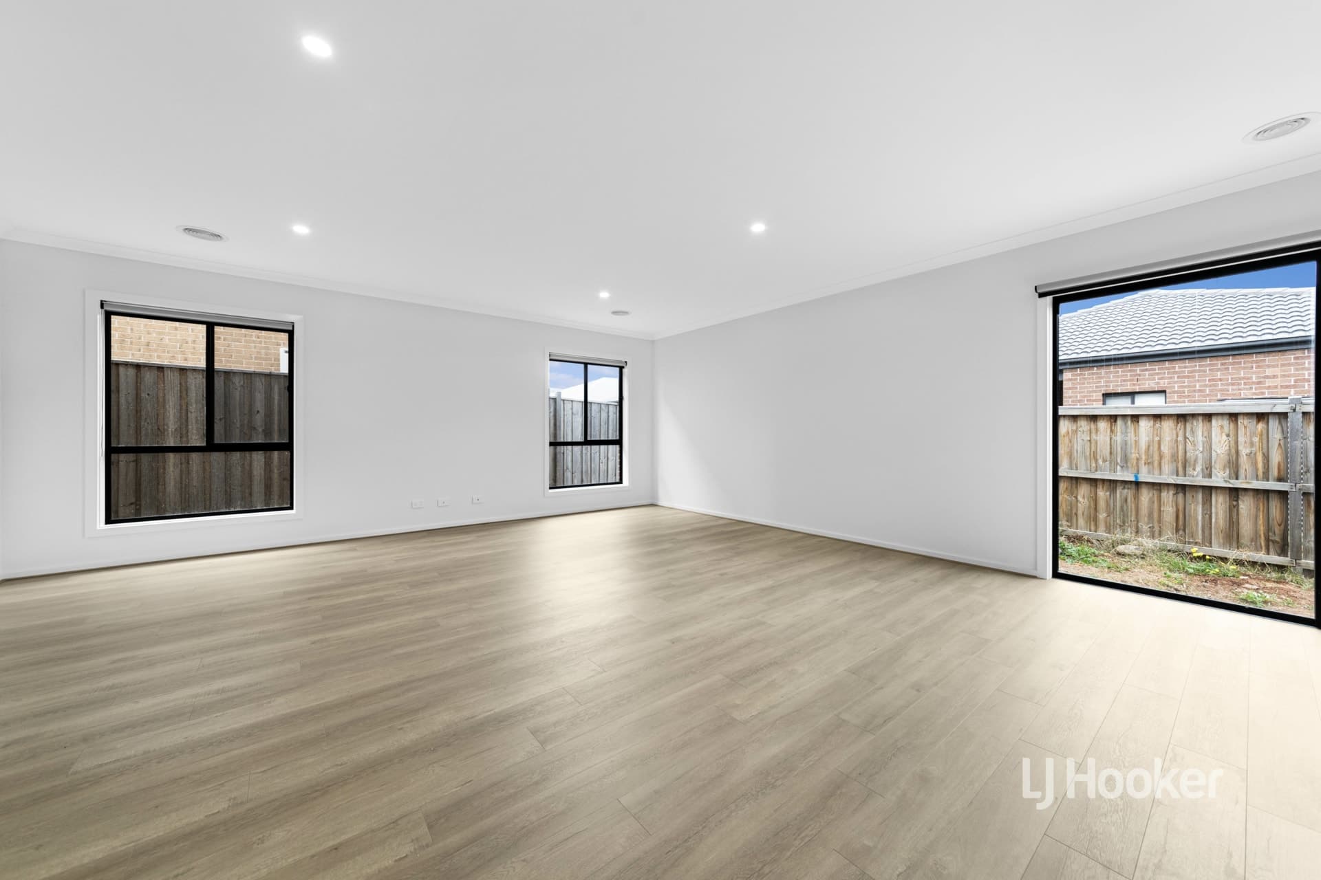 21 Milos Court Fraser Rise VIC, Fraser Rise - Thumbnail 6
