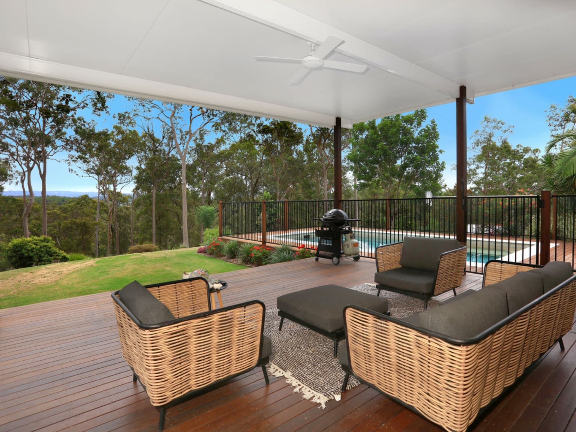 8 Crocus Way Gaven QLD, Gaven - Image 1