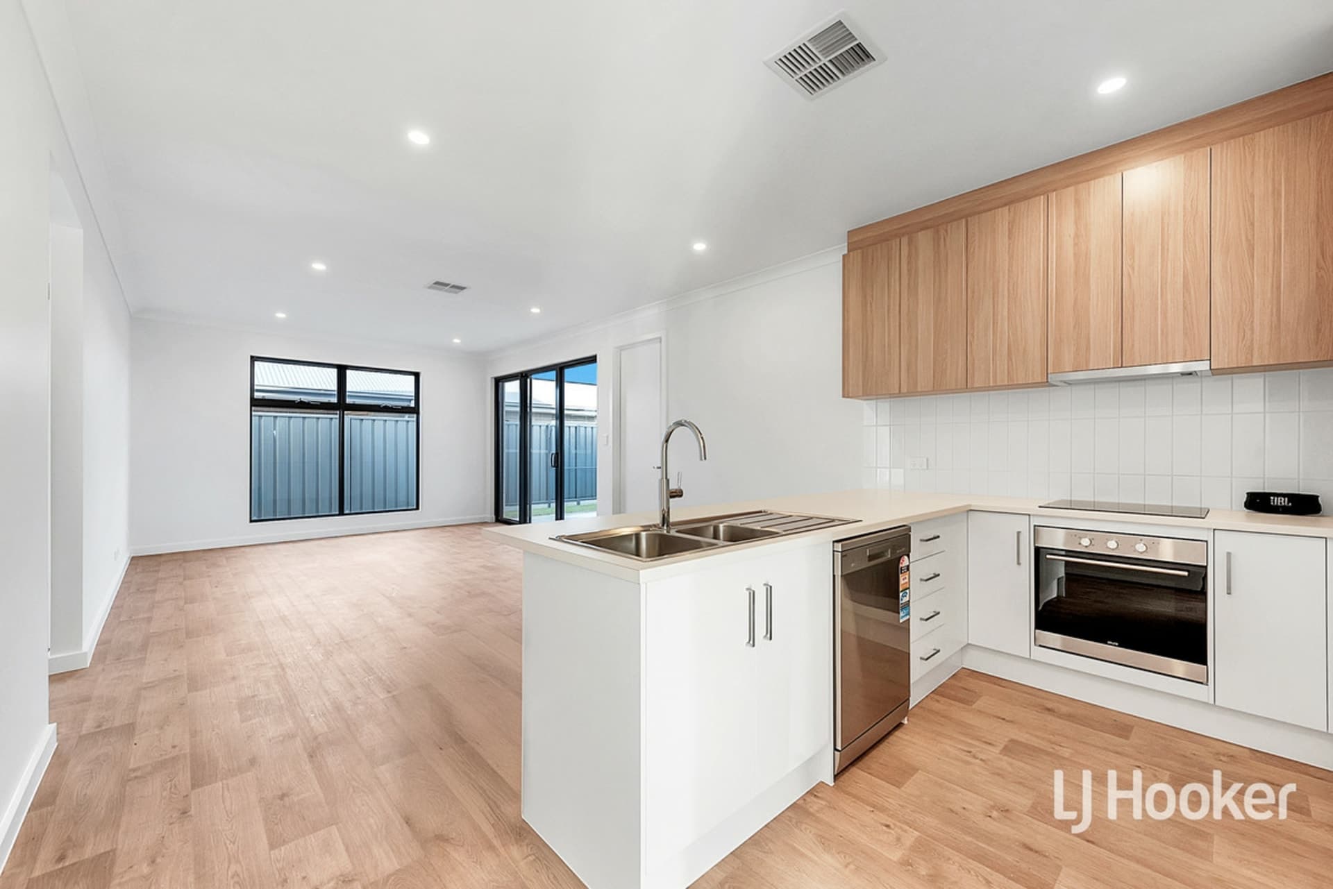 4 Homestead Crescent Gawler Belt SA, Gawler Belt - Thumbnail 3