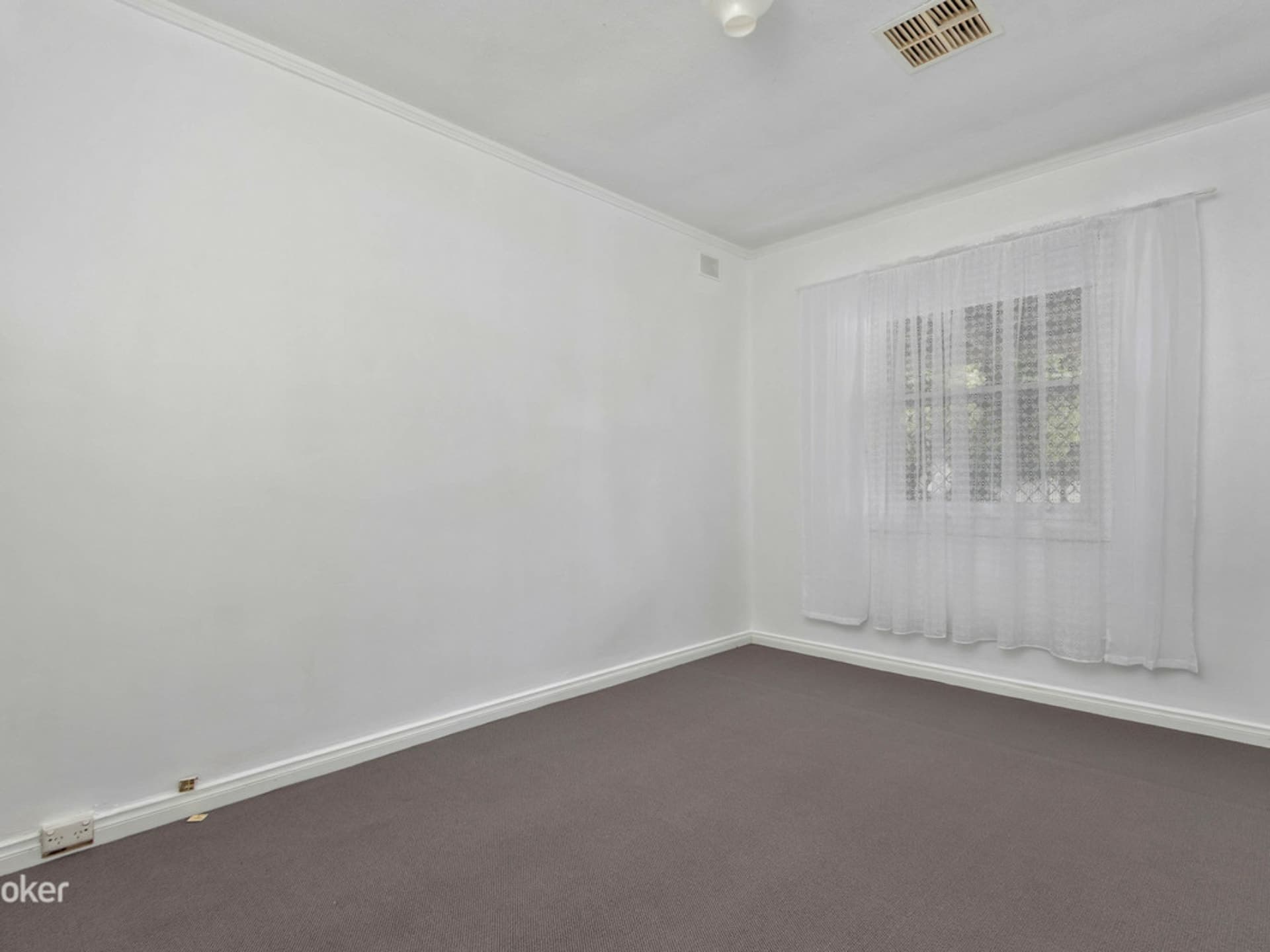 8 Lynch Avenue Gawler South SA, Gawler South - Thumbnail 5