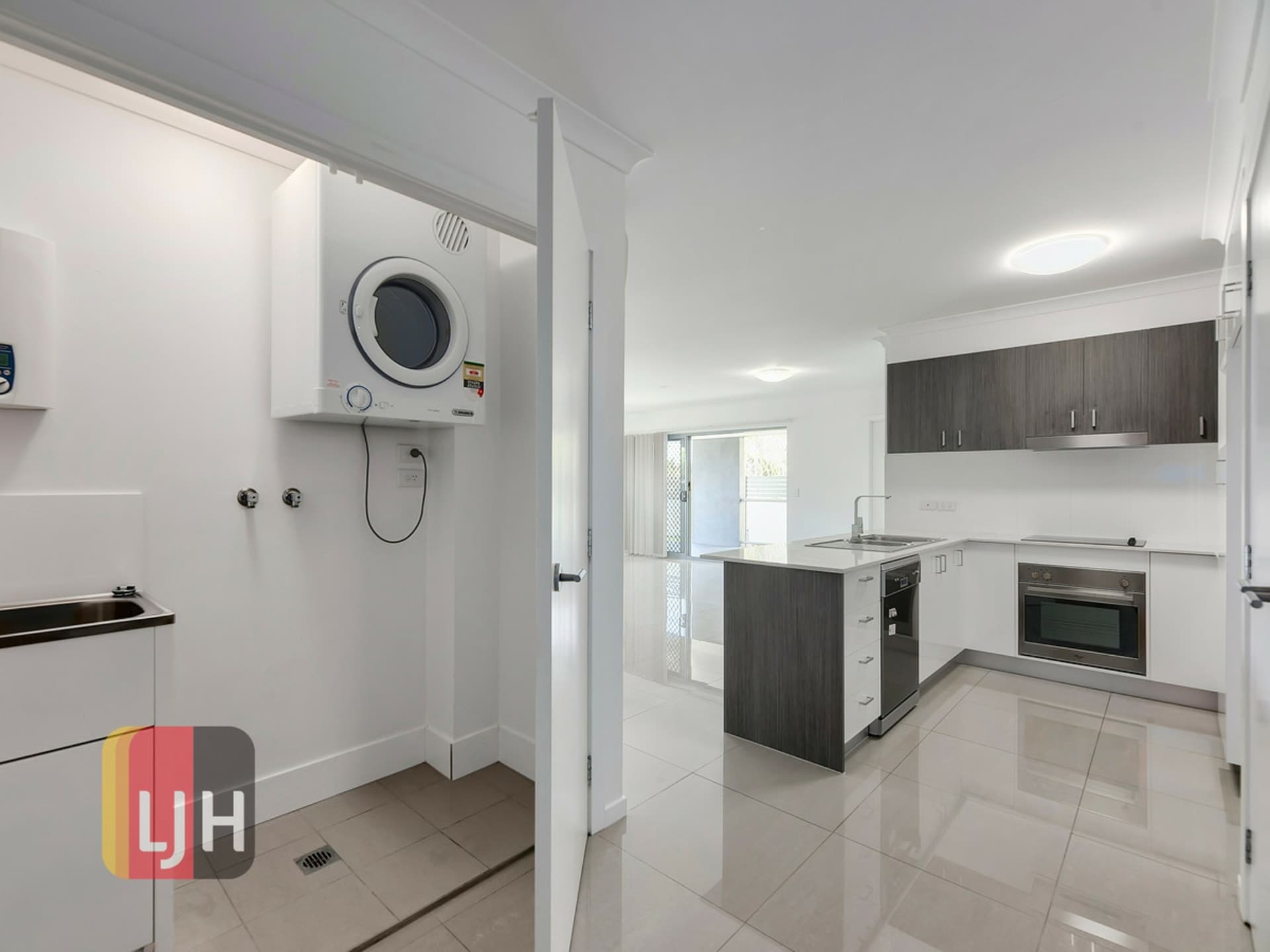 11/10 Dunkirk Street Gaythorne QLD, Gaythorne - Thumbnail 3