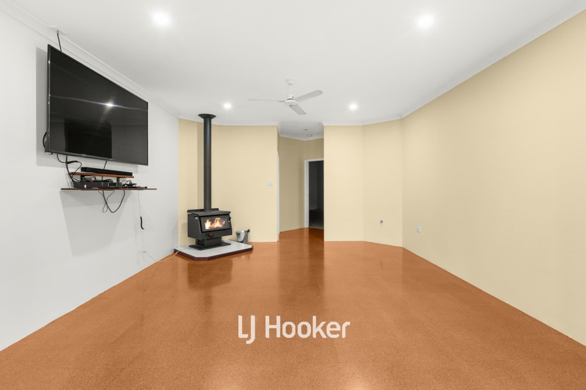 9 Seahorse Crescent Geographe WA, Geographe - Thumbnail 6