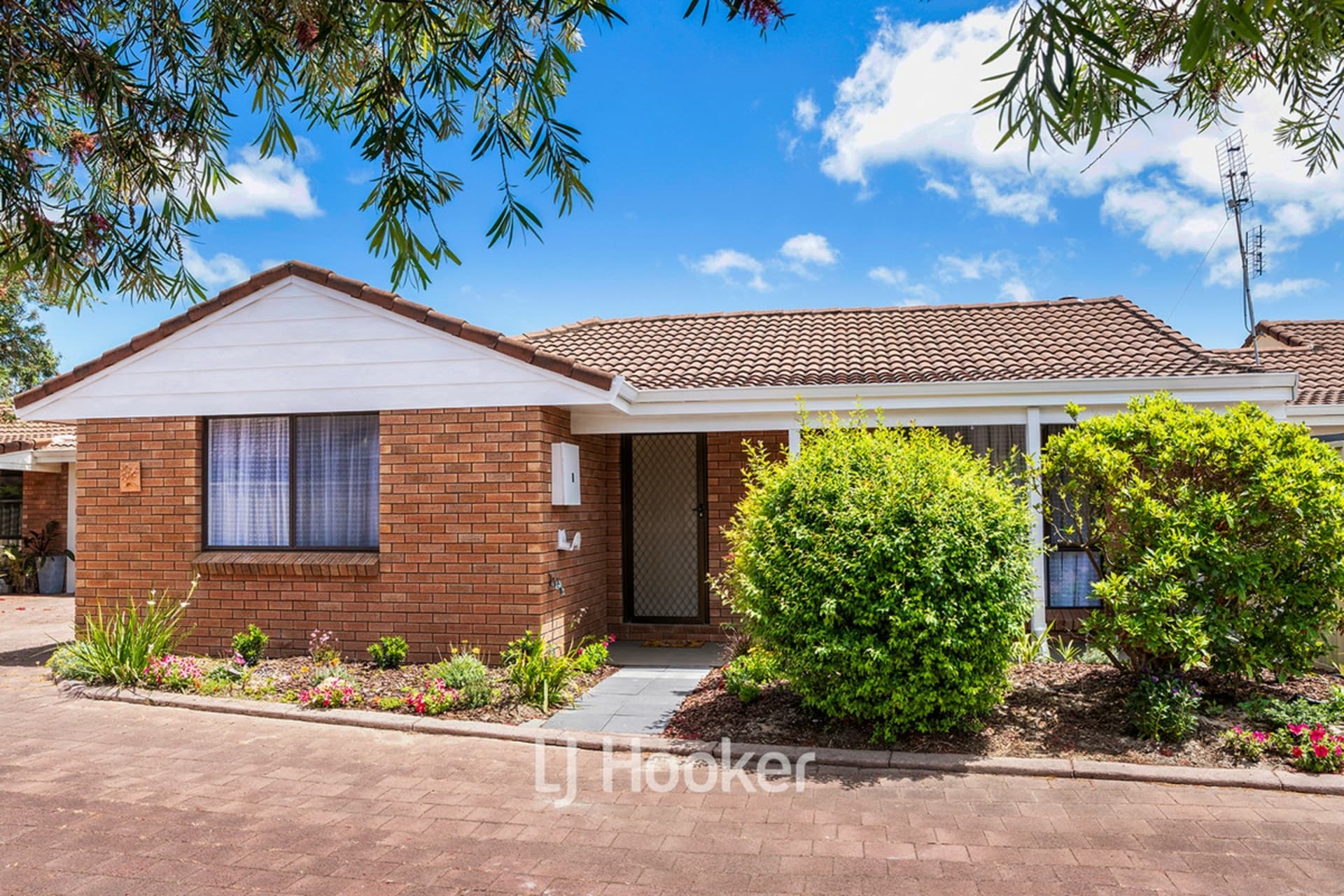 2/11 Melville Court Geographe WA, Geographe - Thumbnail 2