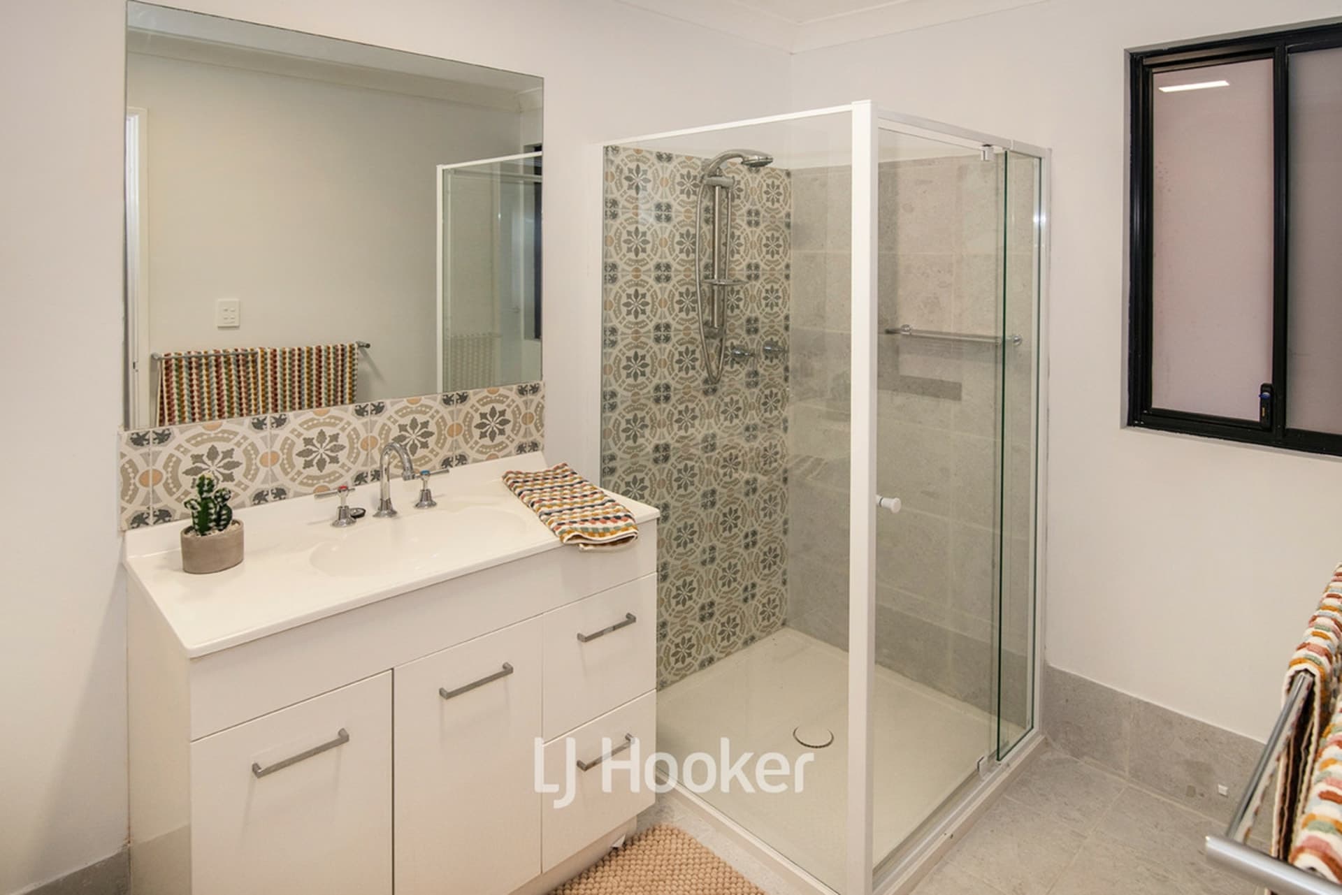 2/11 Melville Court Geographe WA, Geographe - Thumbnail 8