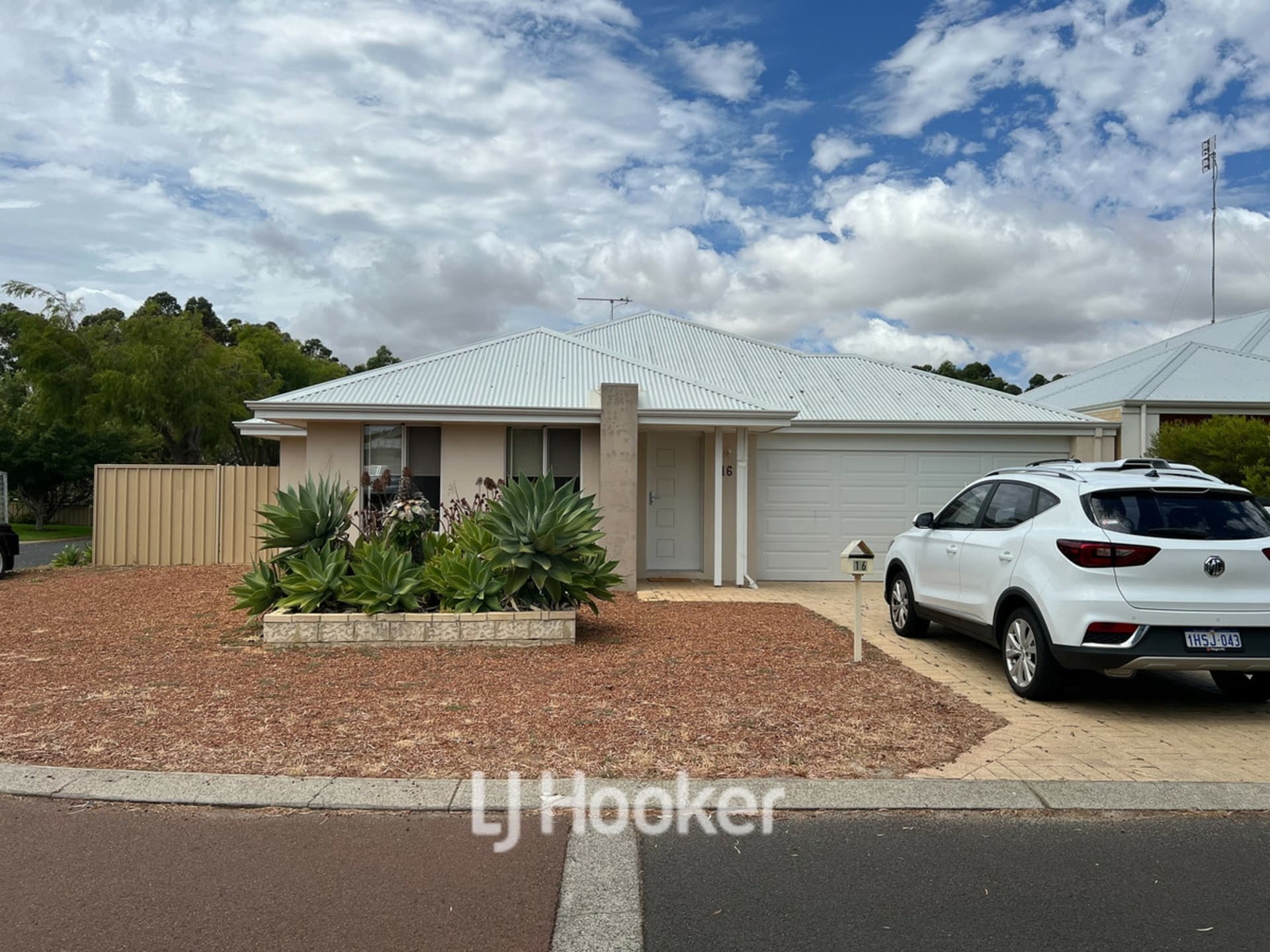 16 Stockyard Lane Geographe WA, Geographe - Thumbnail 2