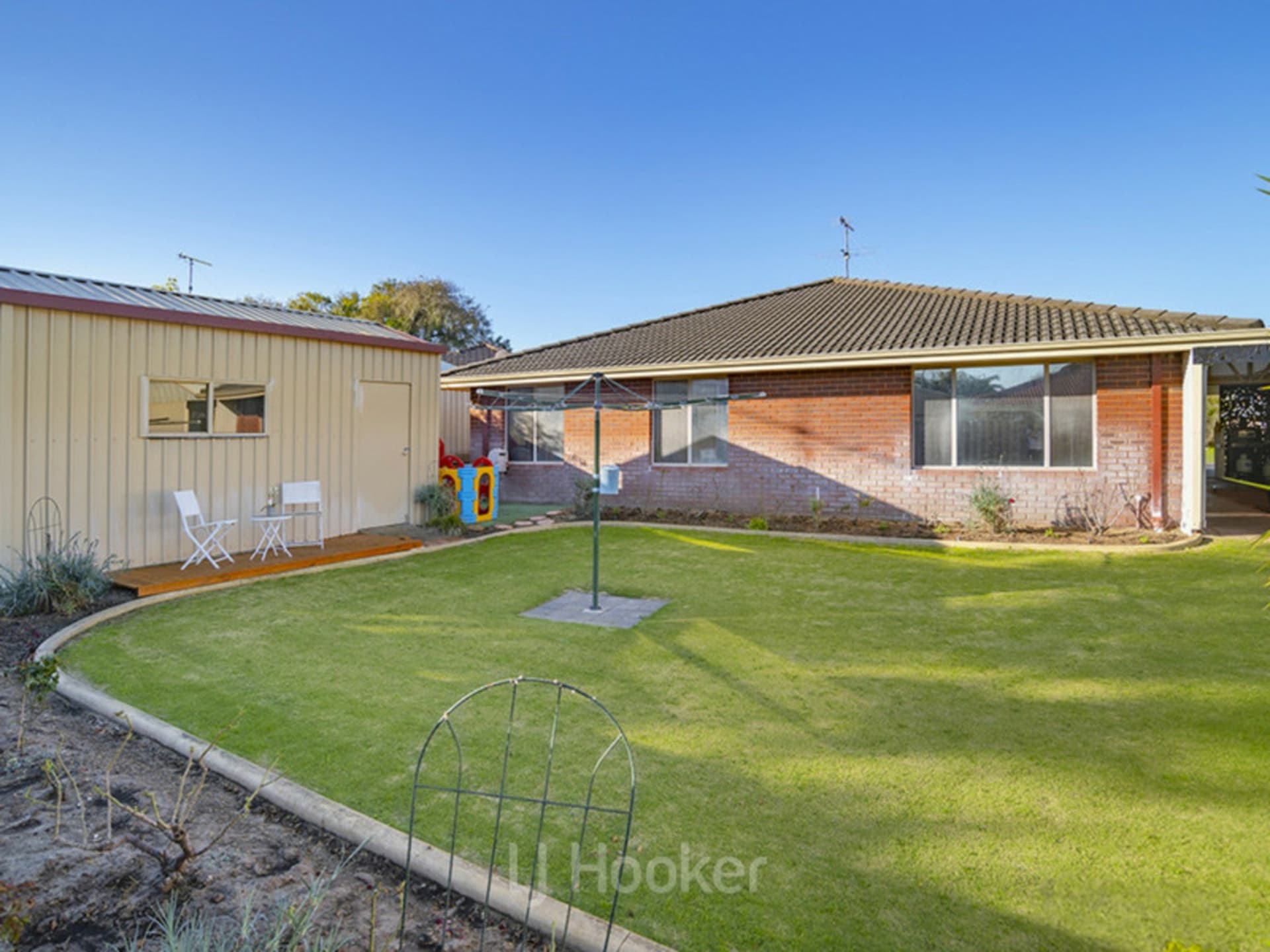 21 Kittyhawk Grove Geographe WA, Geographe - Image 1