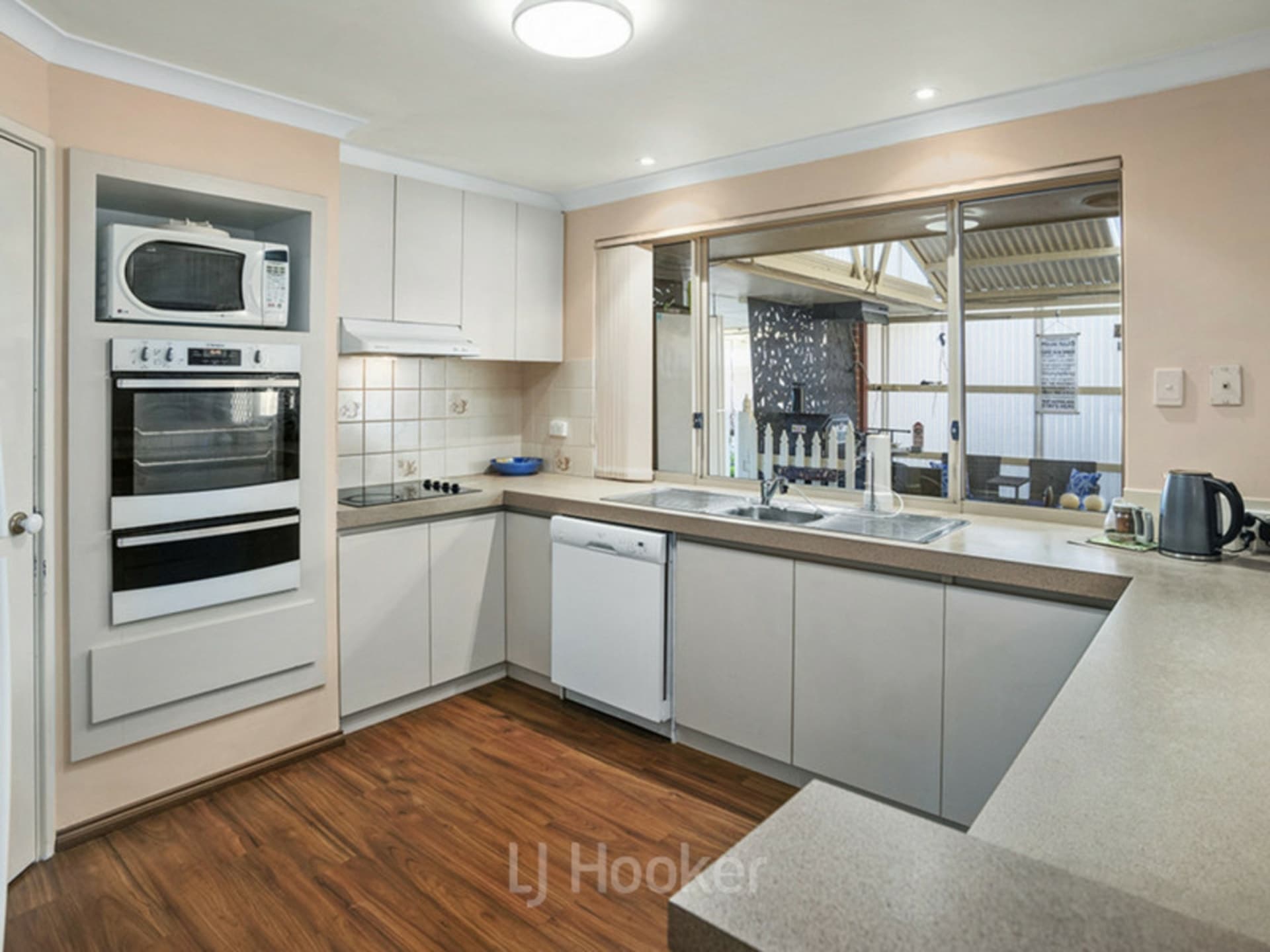 21 Kittyhawk Grove Geographe WA, Geographe - Thumbnail 4