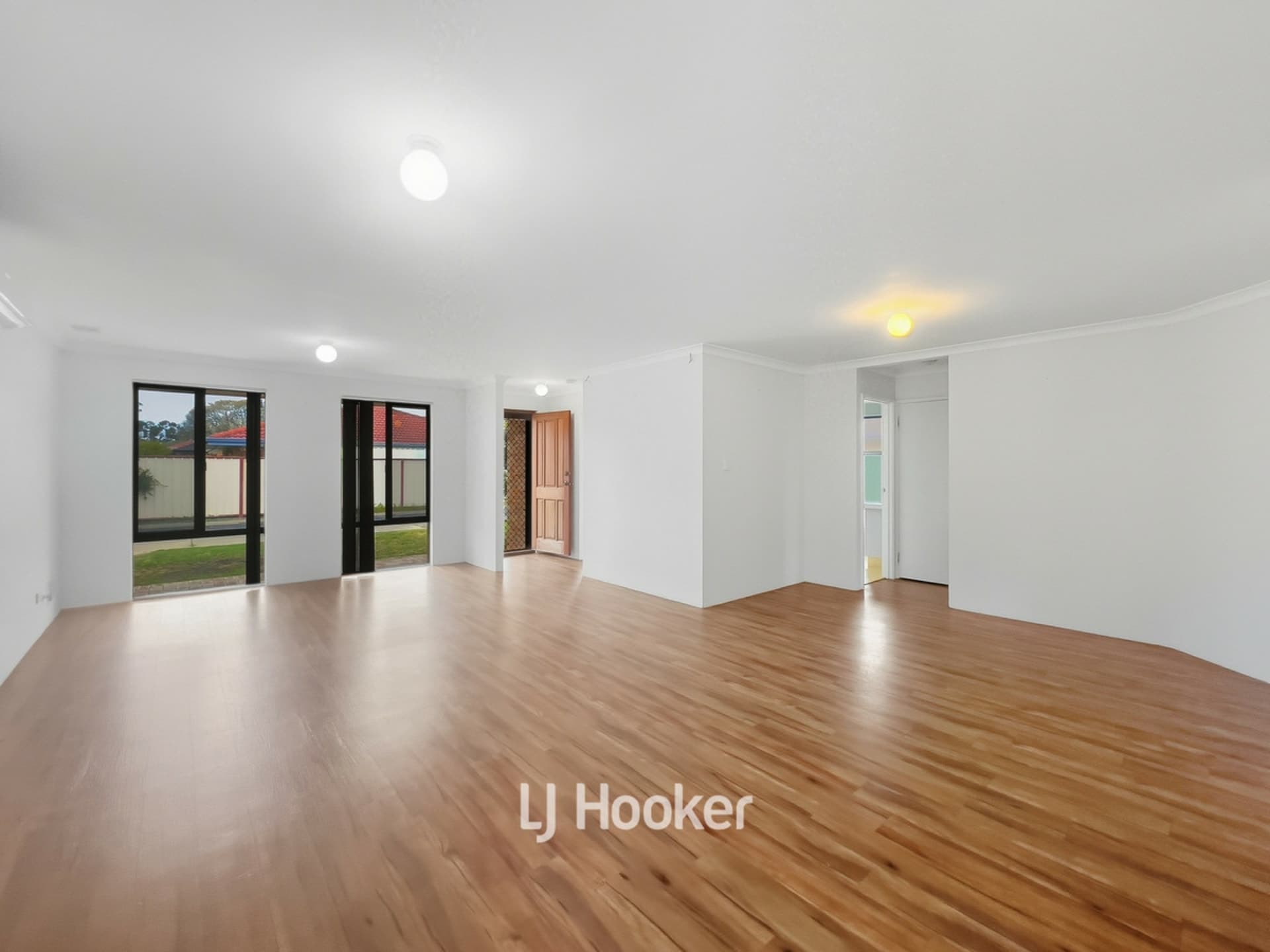 21 Honeyeater Crescent Geographe WA, Geographe - Thumbnail 7
