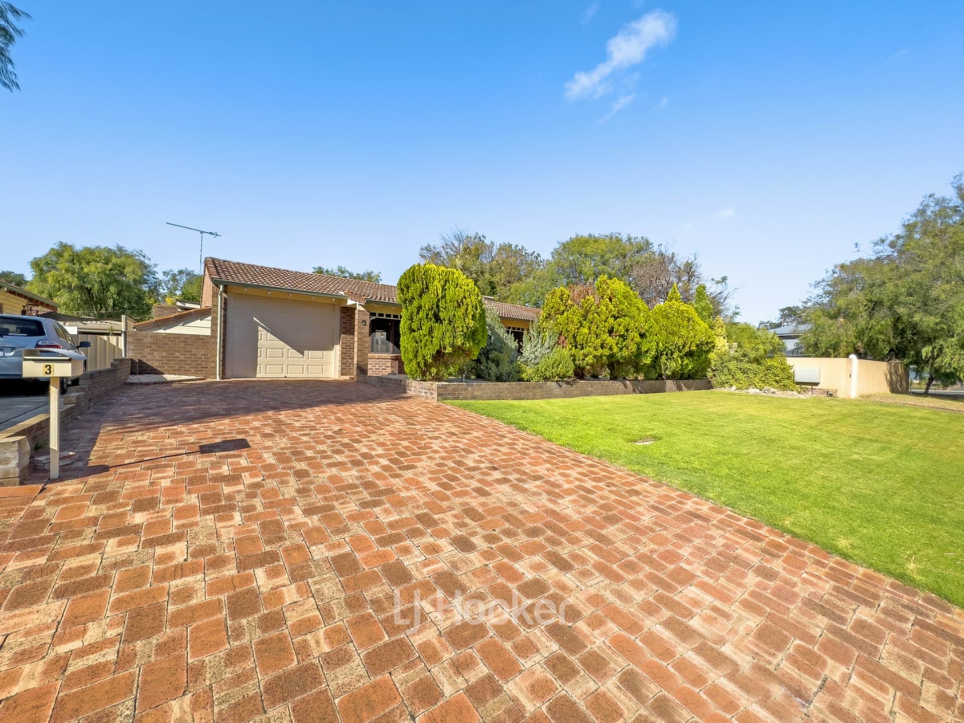 3 Donald Way Geographe WA, Geographe - Thumbnail 2