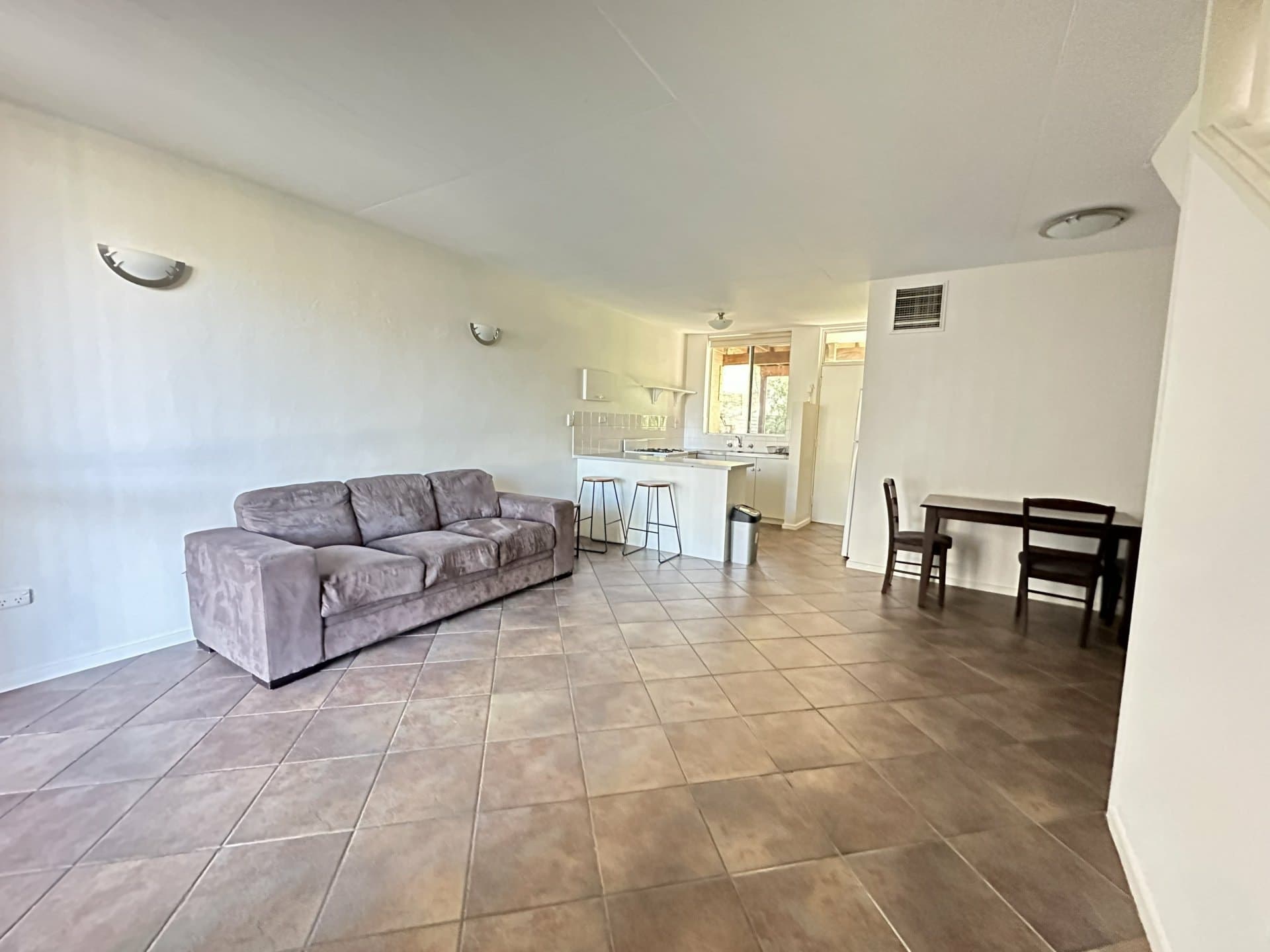 Unit 29/111 Bloomfield Street, Gillen, Gillen - Thumbnail 2