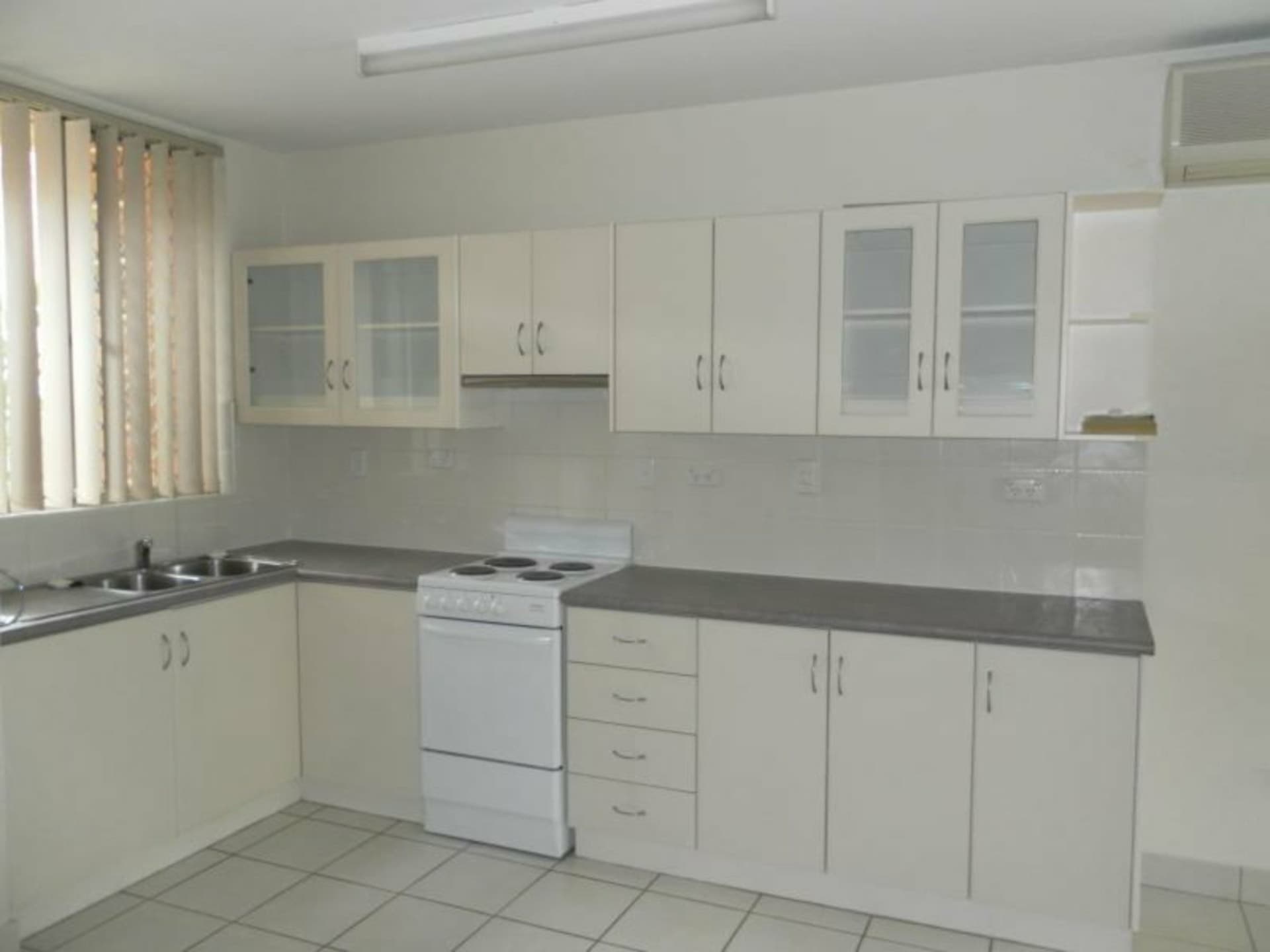 64/111 Bloomfield Street Gillen NT, Gillen - Thumbnail 3