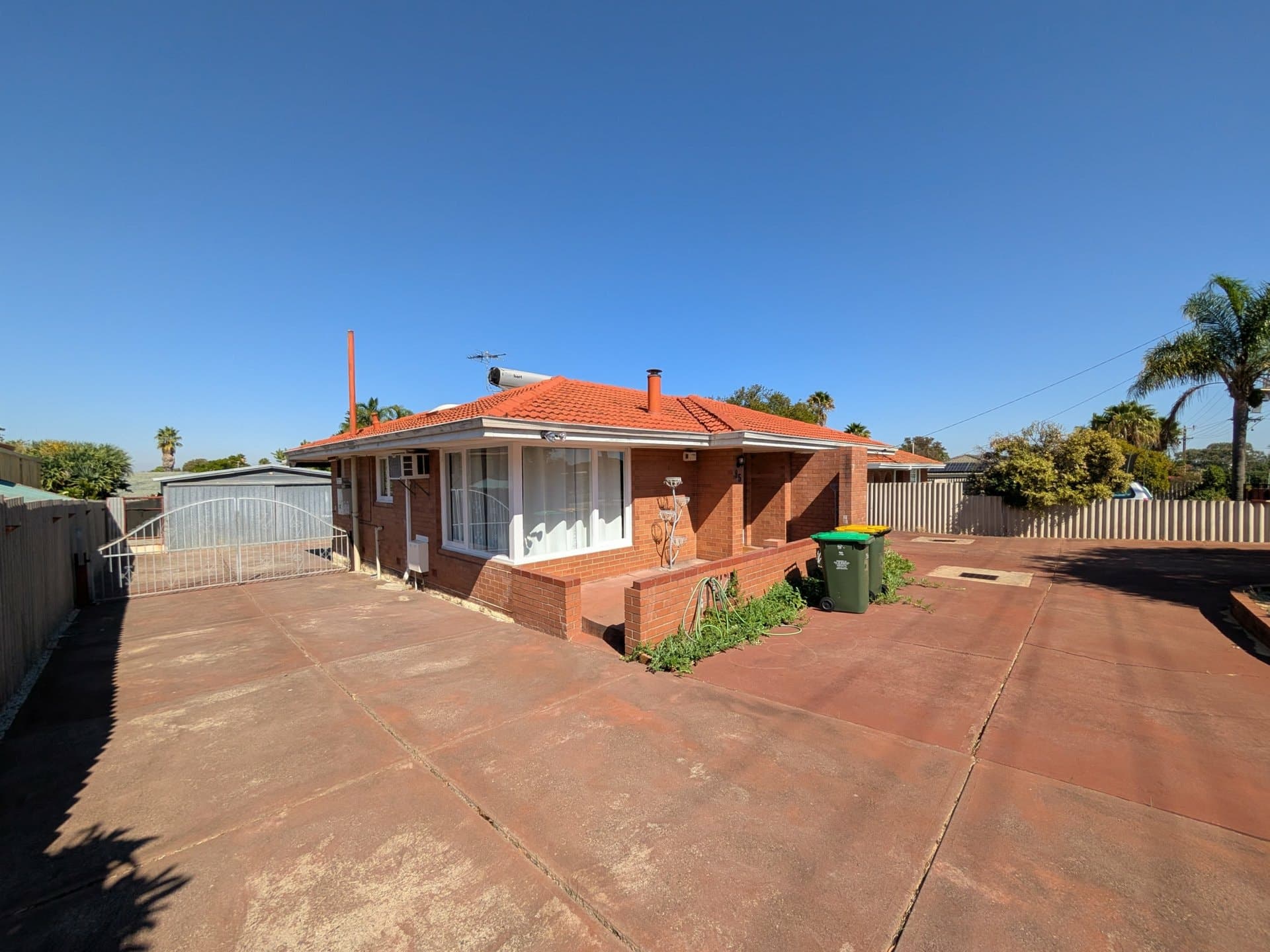 95 Casserley Ave Girrawheen WA, Girrawheen - Thumbnail 2