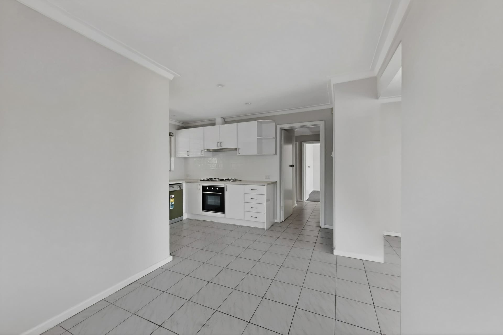 23 Nelligan Avenue Girrawheen WA, Girrawheen - Thumbnail 2