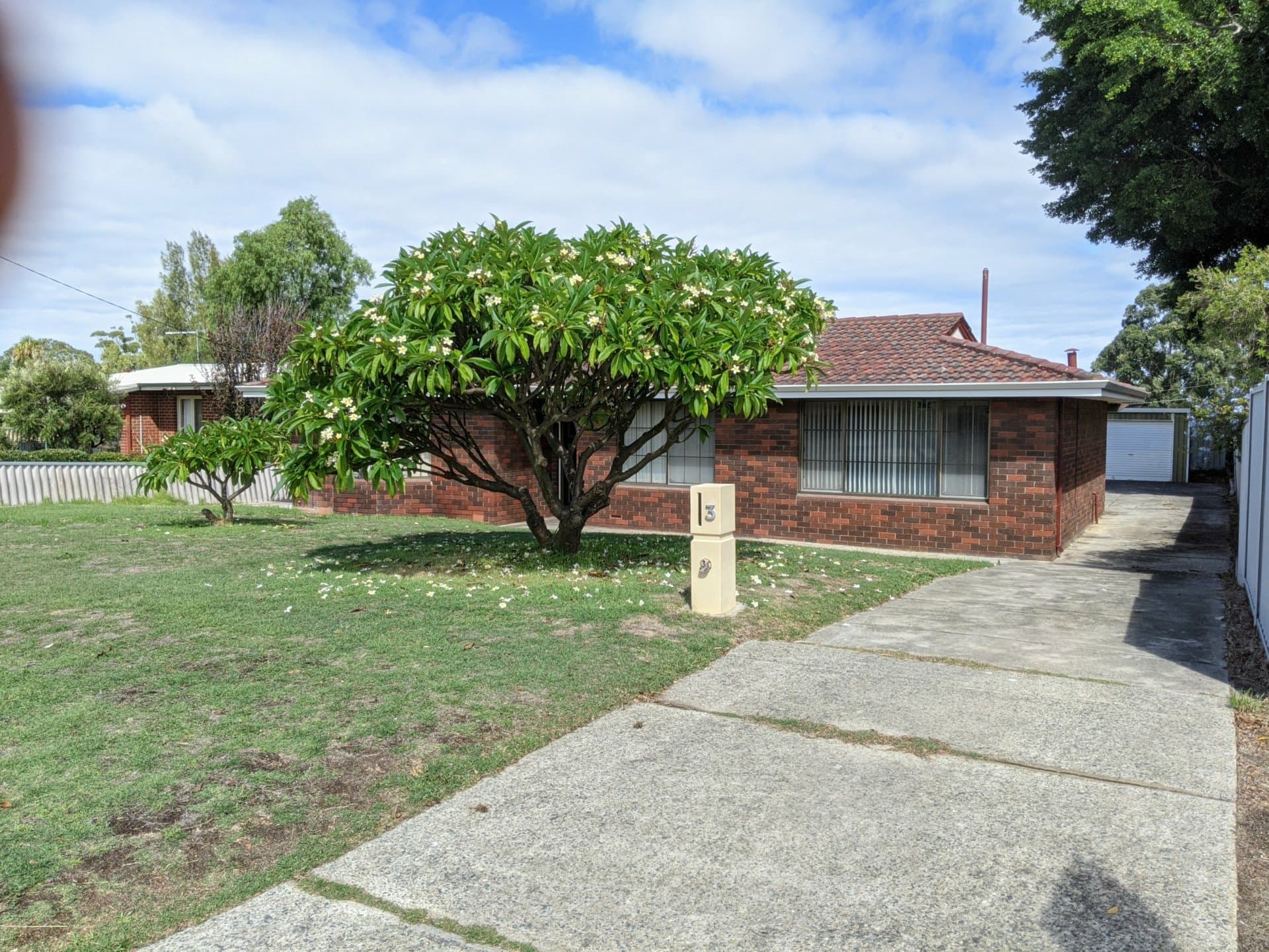 3 Pelham Way Girrawheen WA, Girrawheen - Image 1