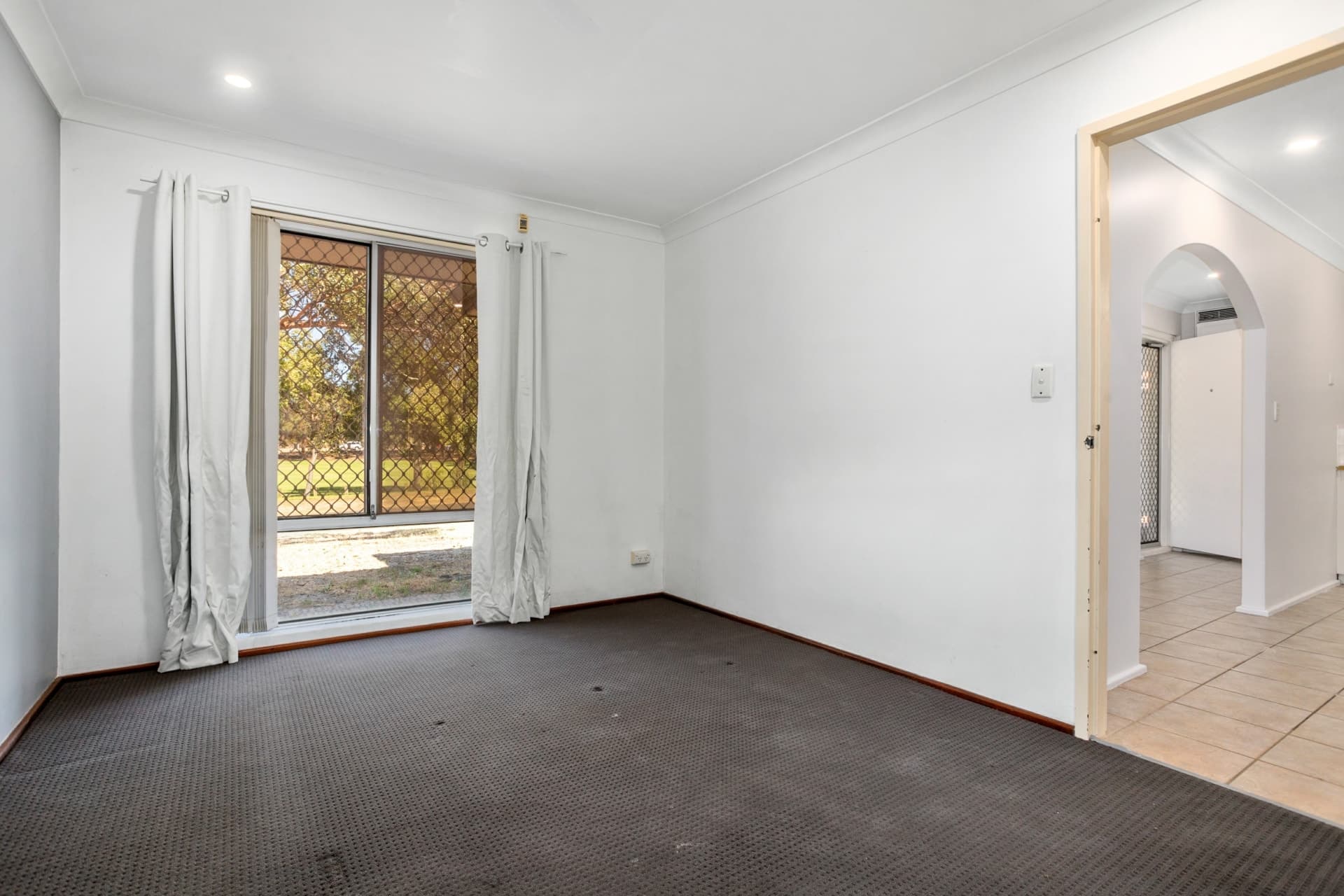 22 Liddell Street Girrawheen WA, Girrawheen - Thumbnail 7