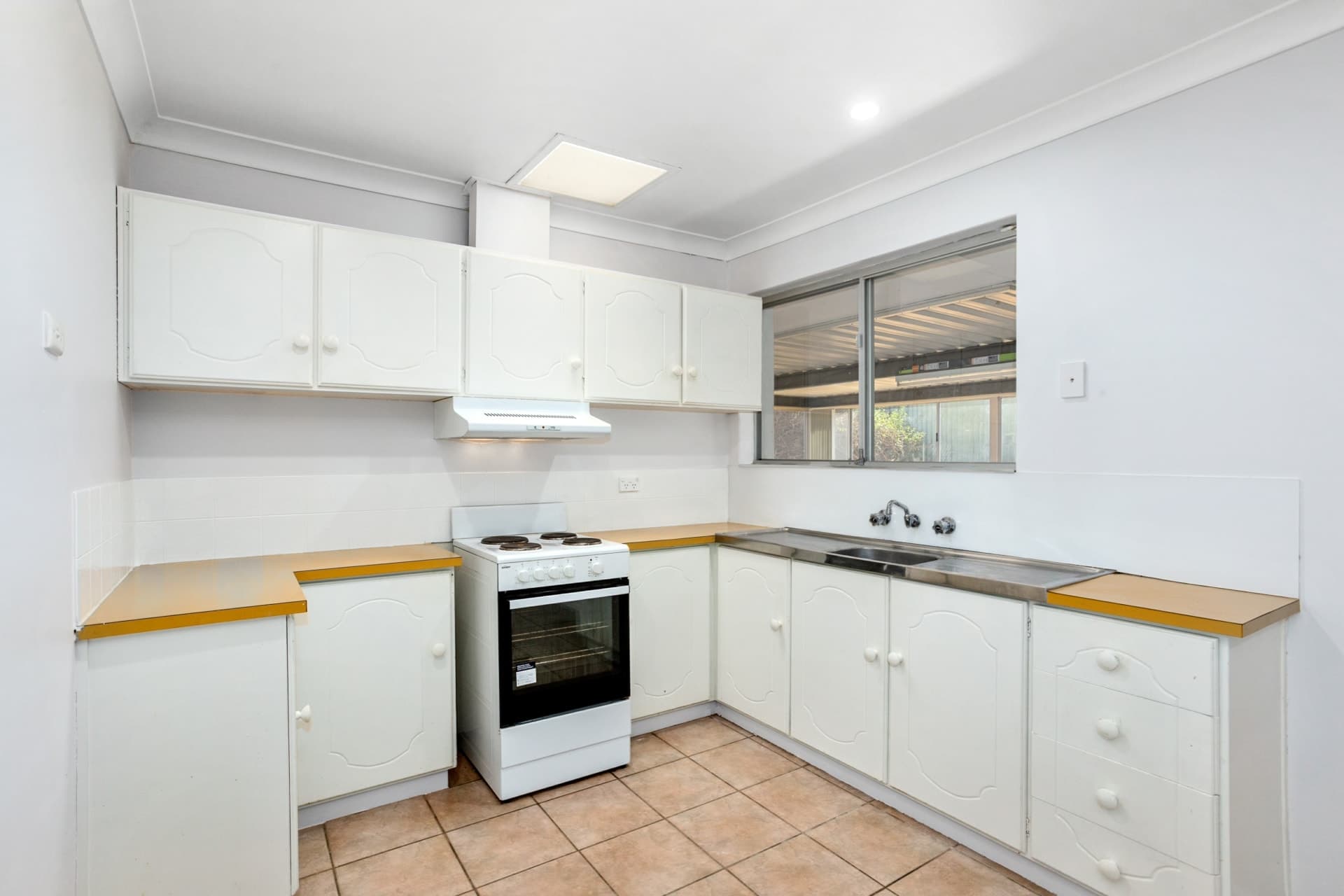 22 Liddell Street Girrawheen WA, Girrawheen - Thumbnail 8