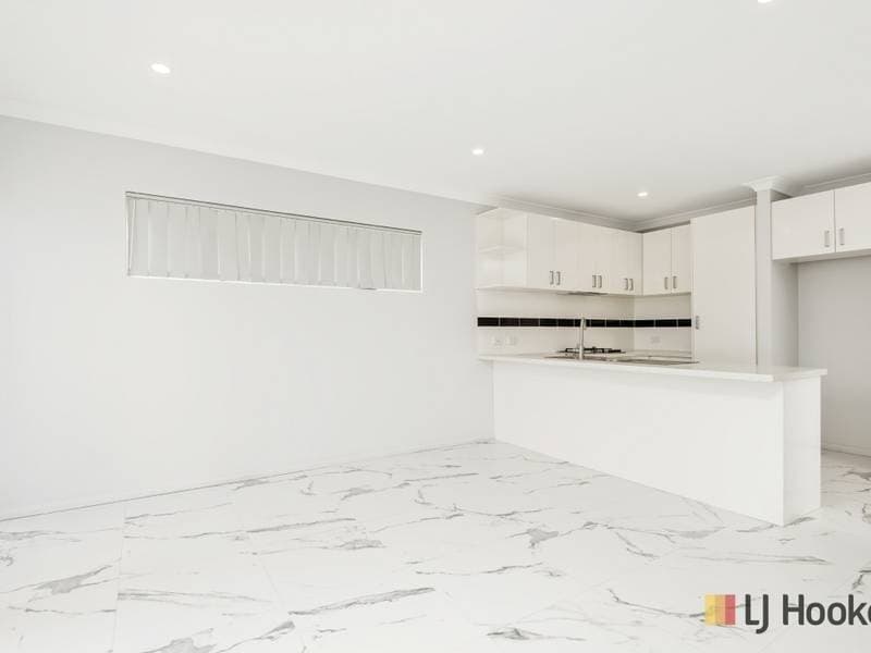 61A Girrawheen Ave Girrawheen WA, Girrawheen - Thumbnail 2