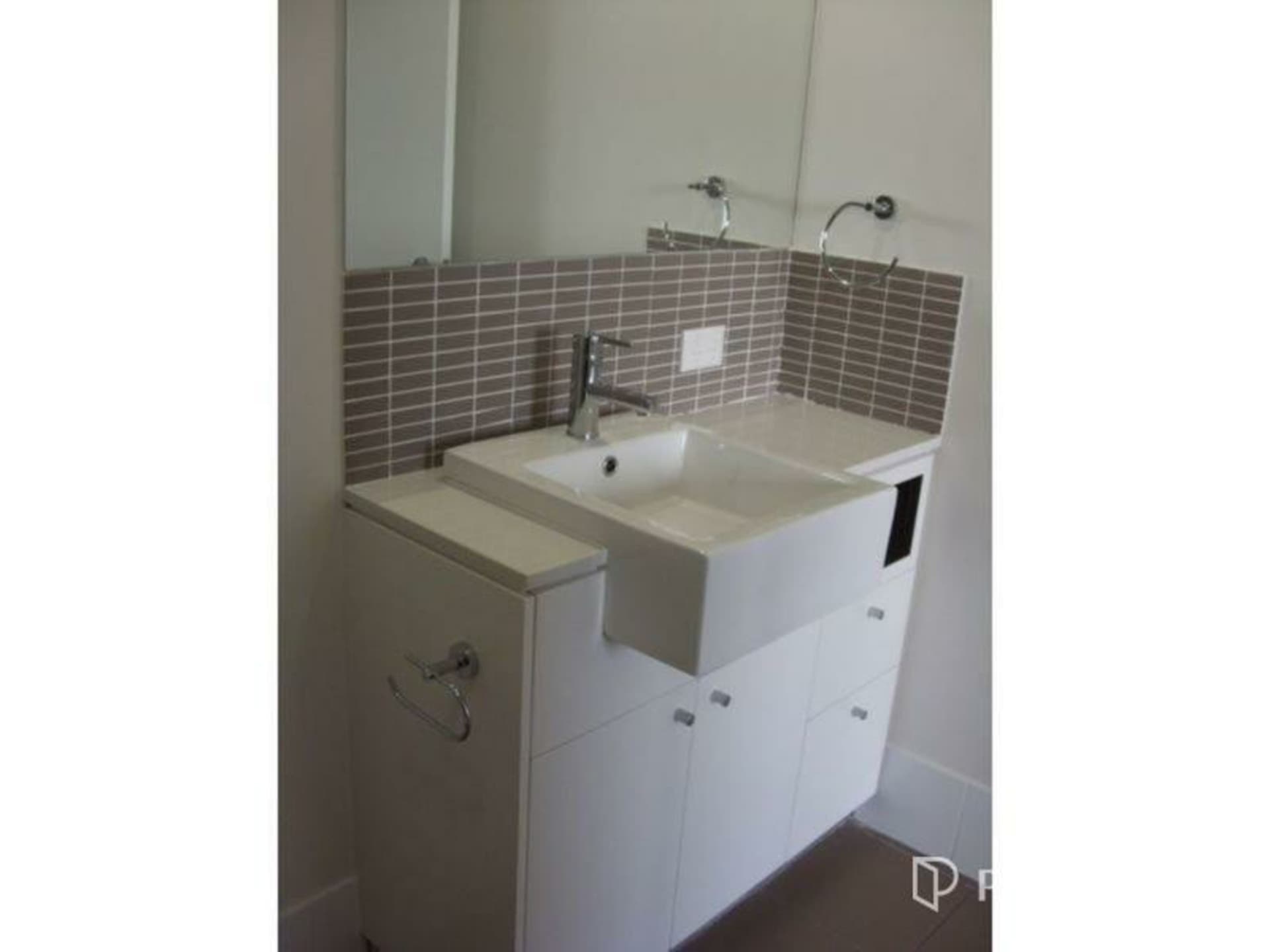 124/60 Glenlyon Street Gladstone Central QLD, Gladstone Central - Thumbnail 2