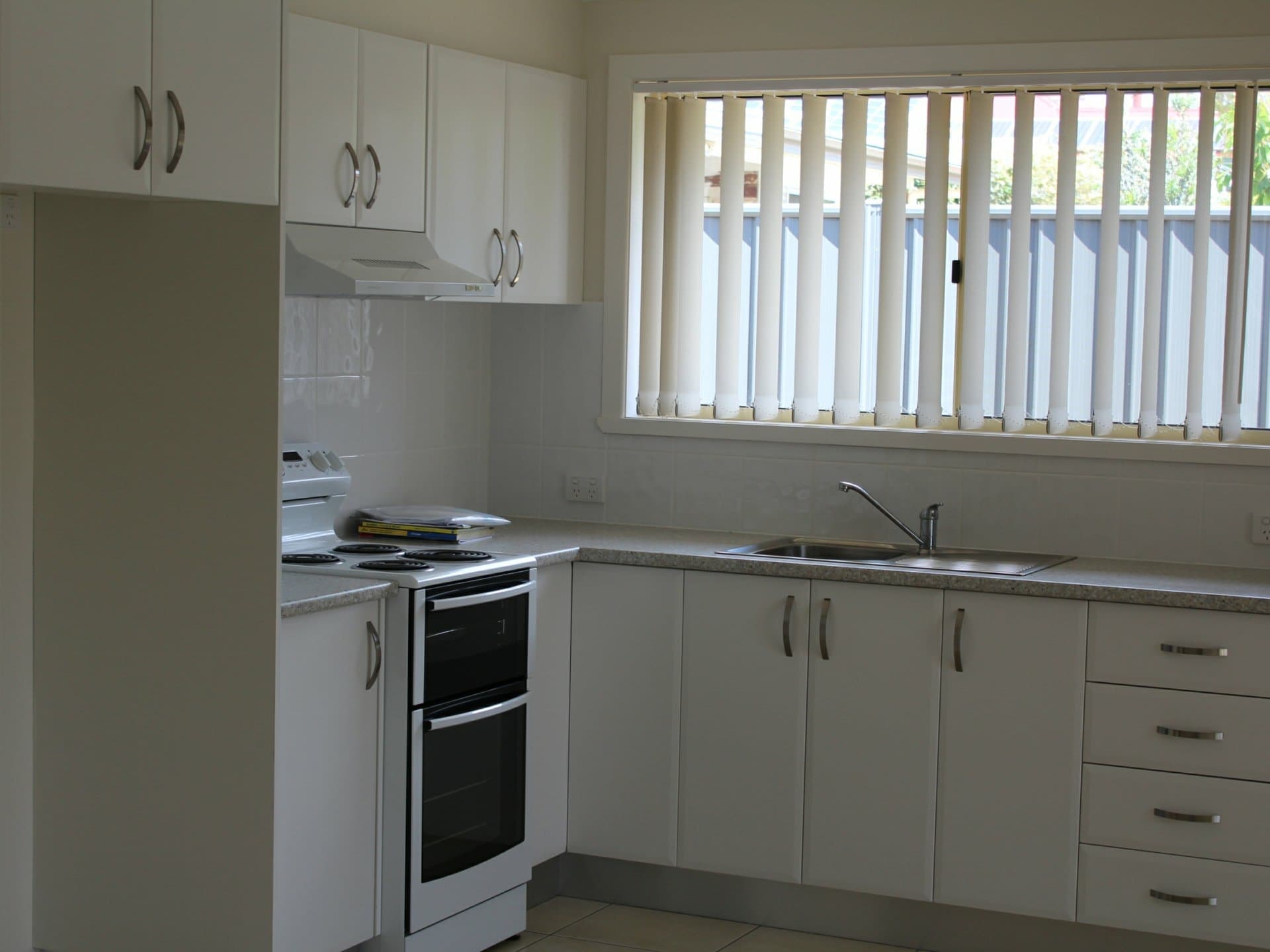 Unit 3/81 Taylor Street, Glen Innes, Glen Innes - Thumbnail 2