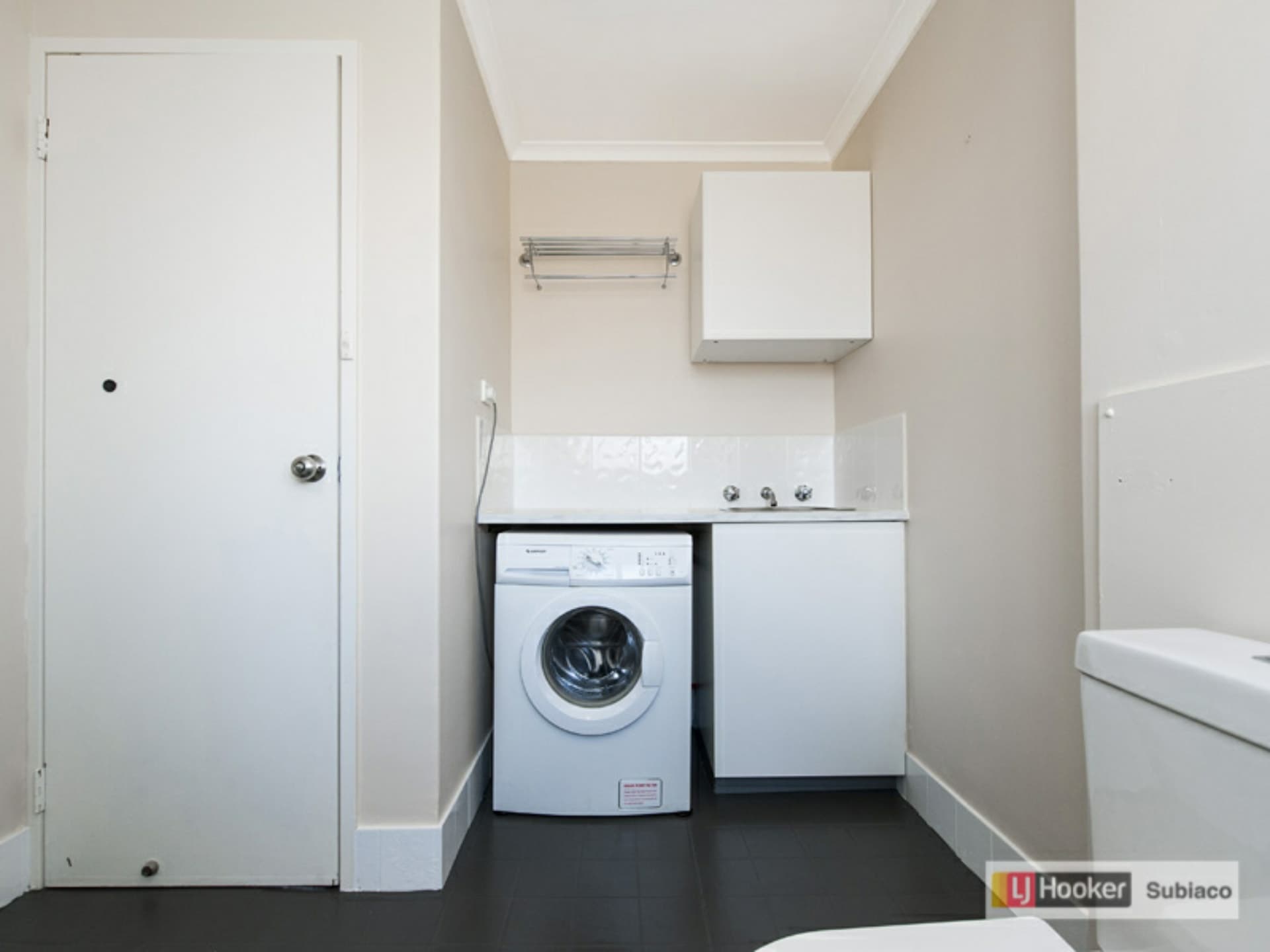 90/309 Harborne Street Glendalough WA, Glendalough - Thumbnail 8