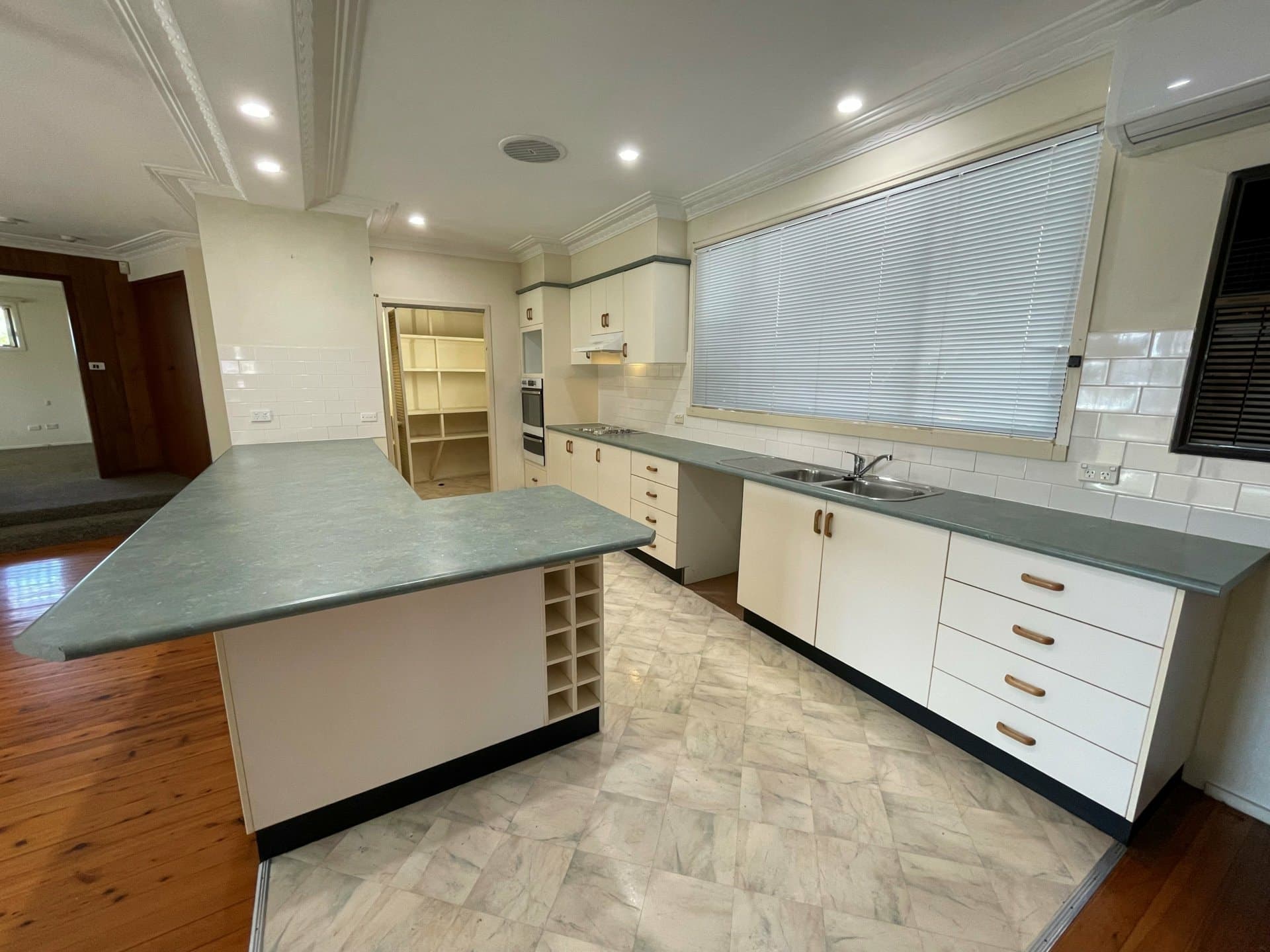 8 Jirang Place Glenmore Park NSW, Glenmore Park - Thumbnail 2