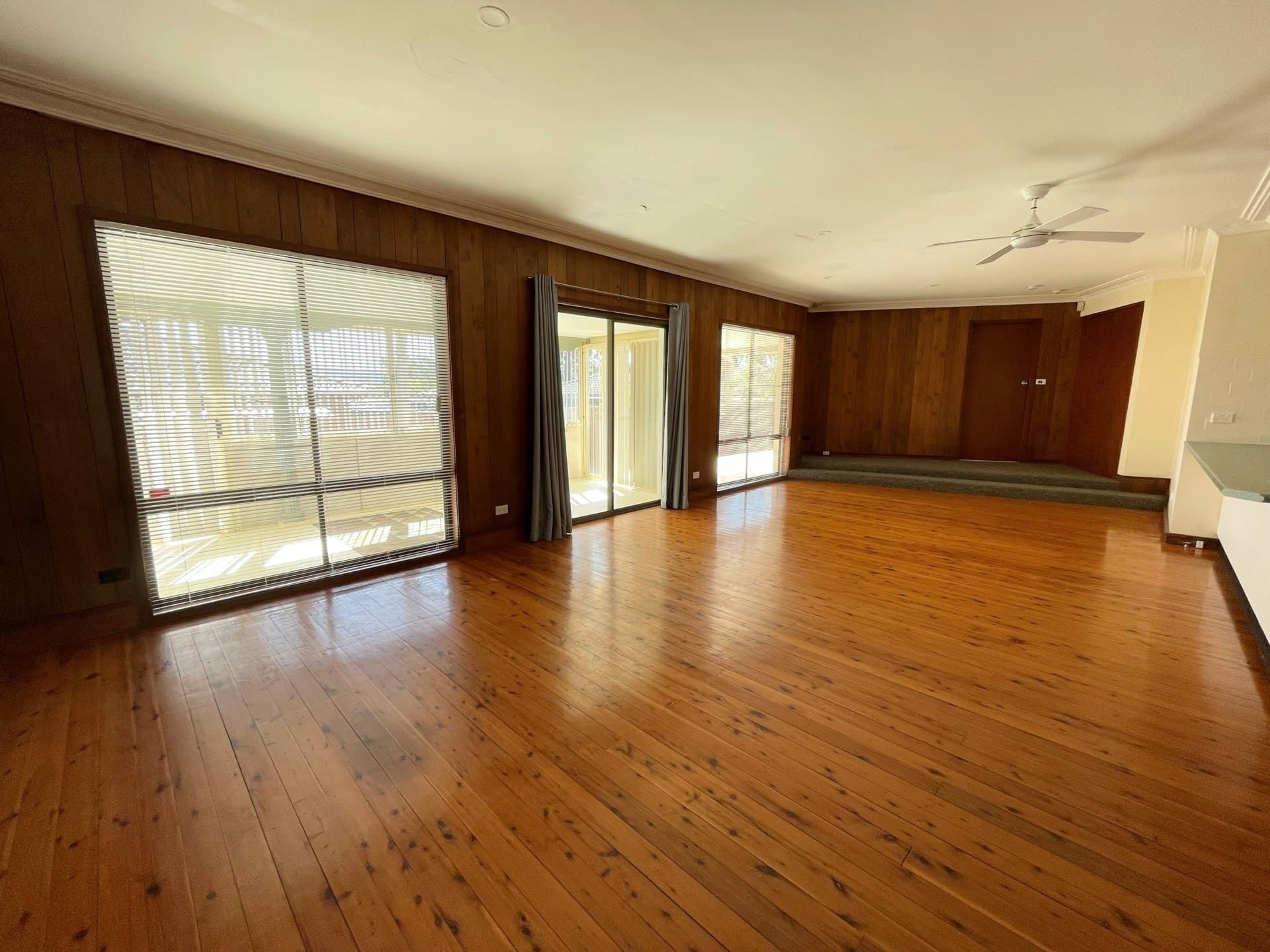 8 Jirang Place Glenmore Park NSW, Glenmore Park - Thumbnail 3