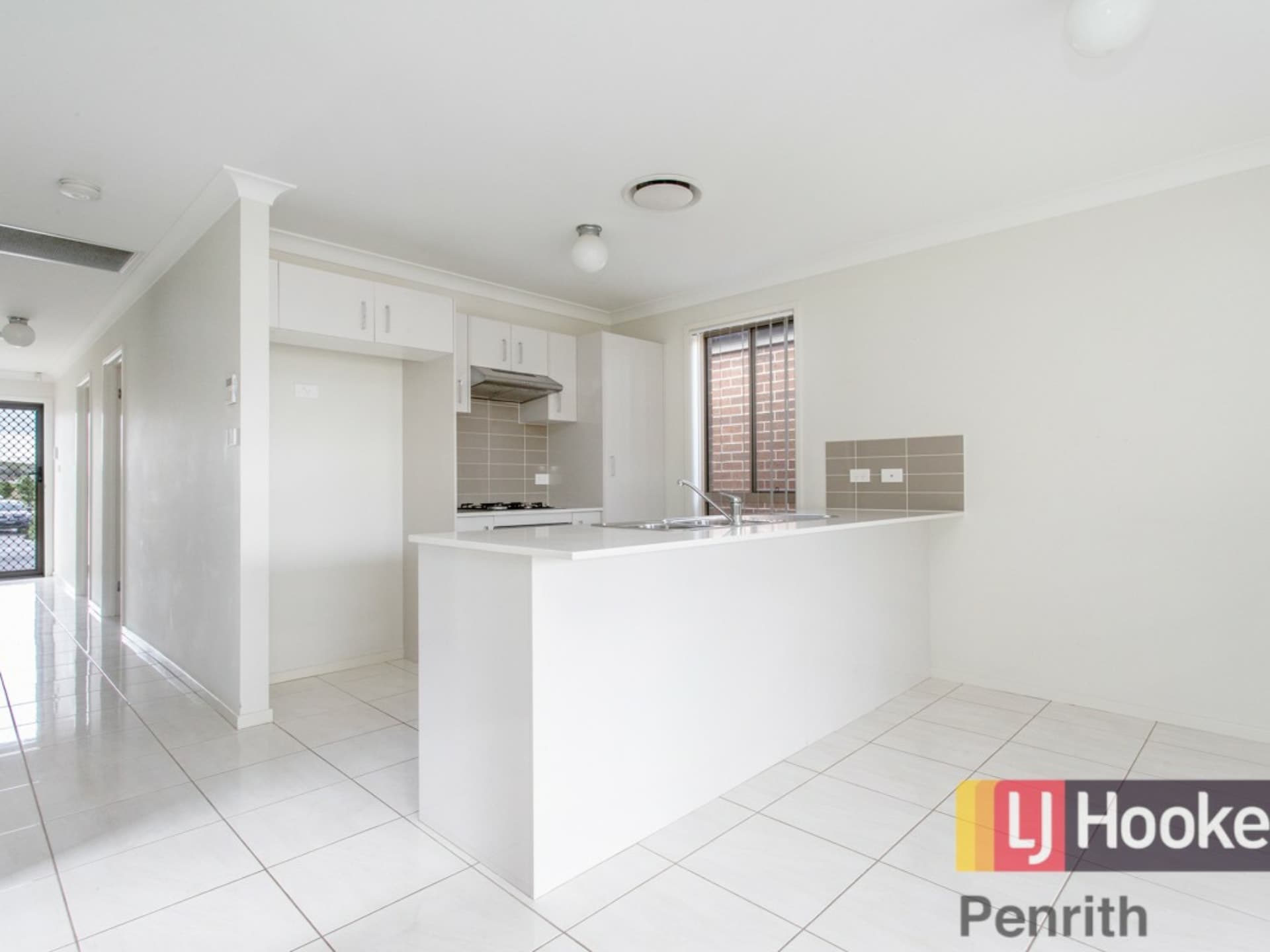 101 Glenmore Ridge Glenmore Park NSW, Glenmore Park - Thumbnail 4