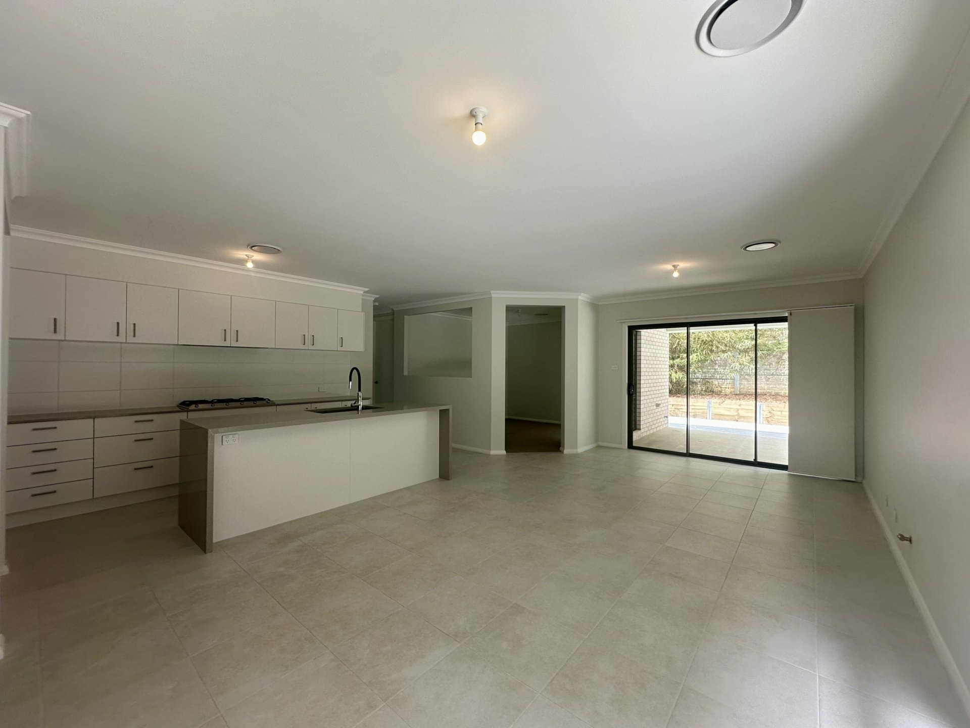 37 White Fig Drive Glenning Valley NSW, Berkeley Vale - Thumbnail 4
