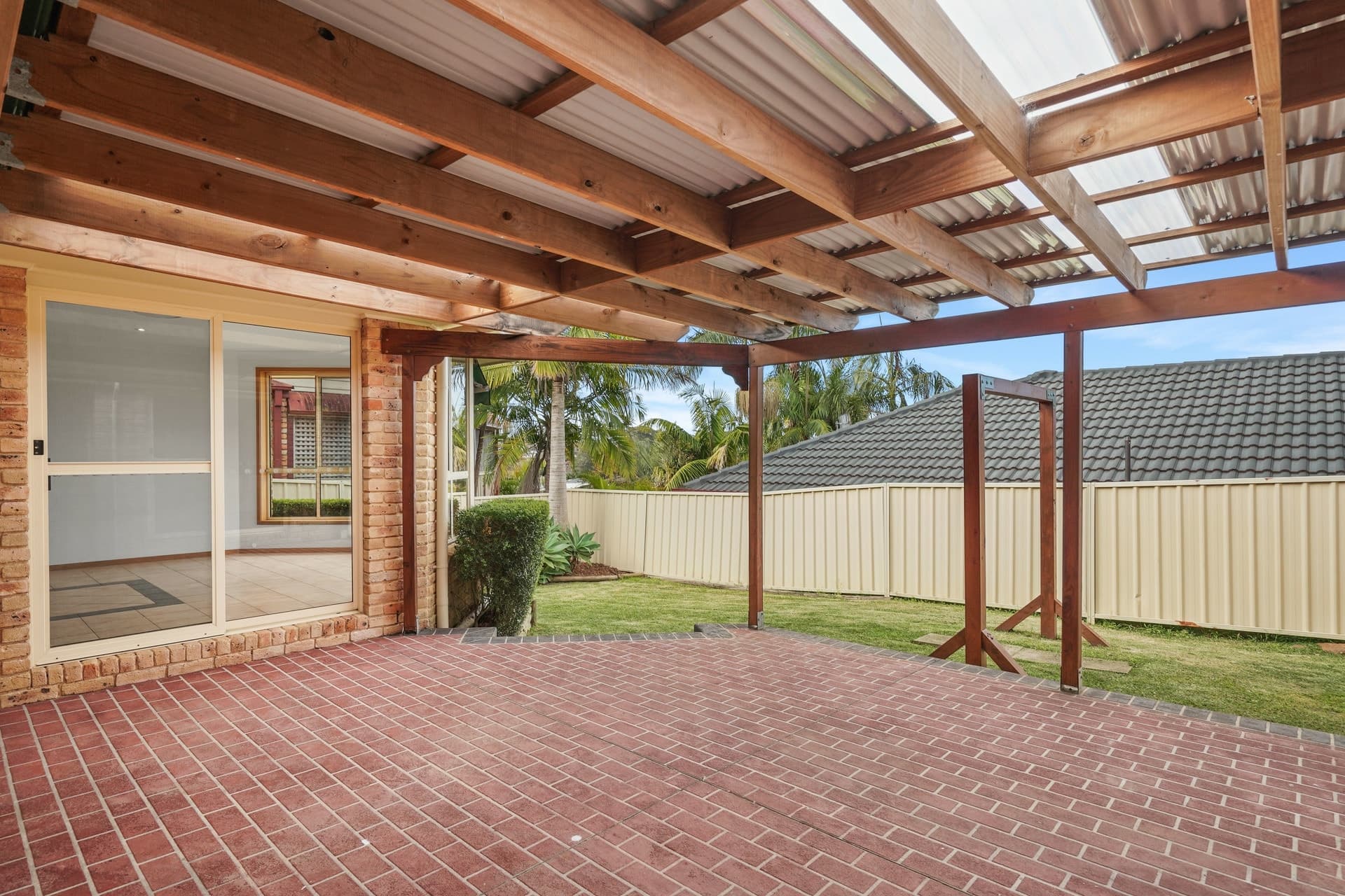 61 Bomaderry Crescent Glenning Valley NSW, Glenning Valley - Image 1
