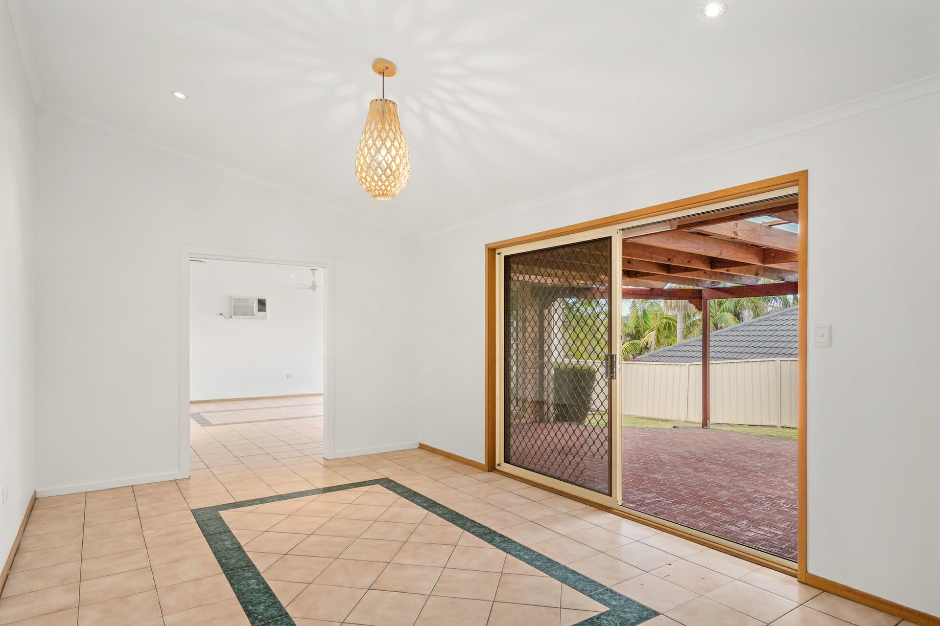 61 Bomaderry Crescent Glenning Valley NSW, Glenning Valley - Thumbnail 5