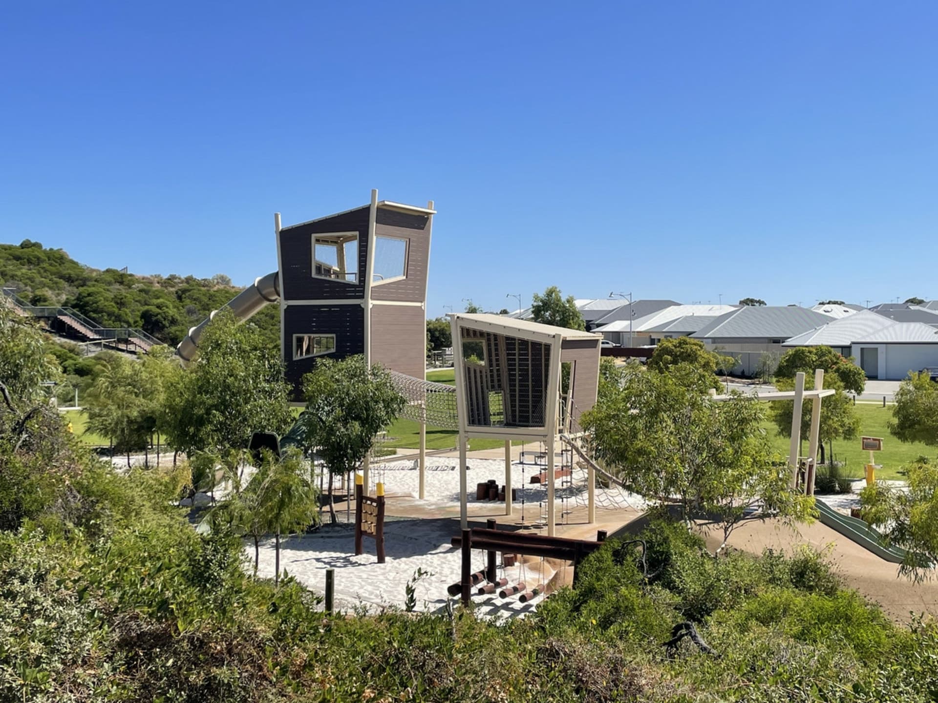 6 Sleaford Approach Golden Bay WA, Golden Bay - Image 1