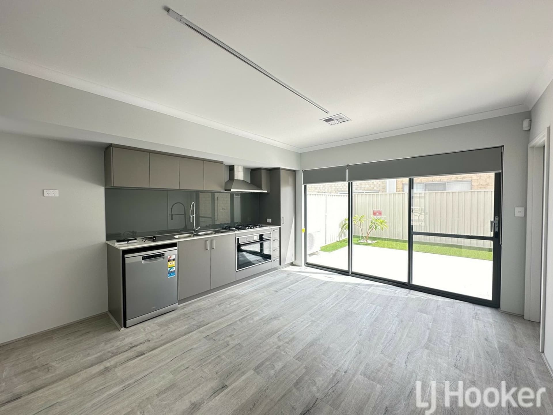 6 Boat Way Golden Bay WA, Golden Bay - Thumbnail 4