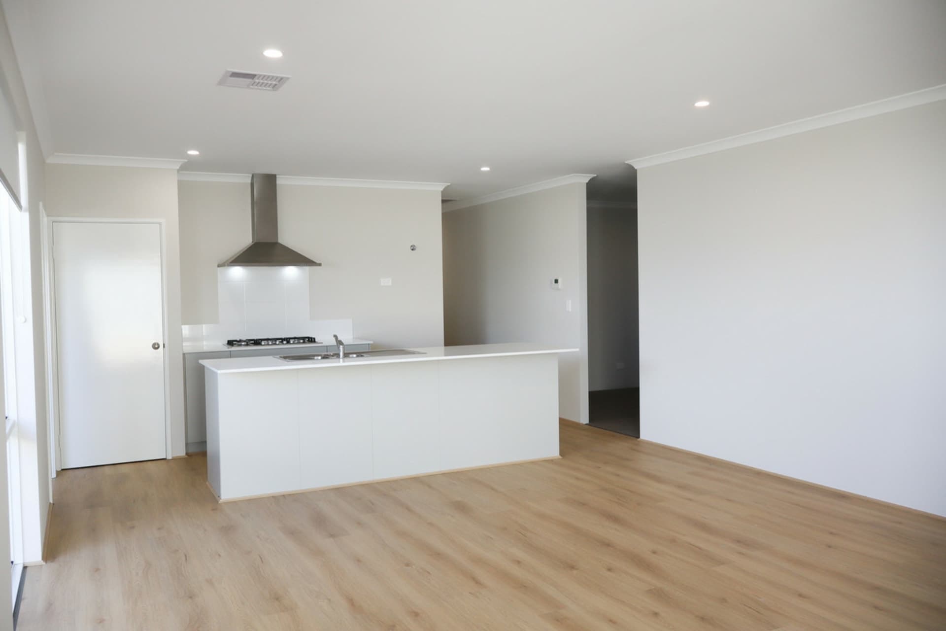 22 Rozelle View Golden Bay WA, Golden Bay - Thumbnail 4