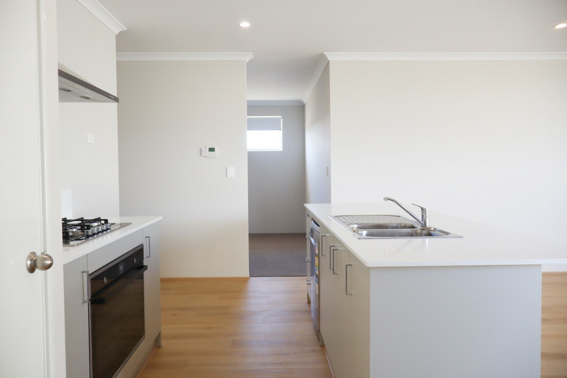 22 Rozelle View Golden Bay WA, Golden Bay - Thumbnail 7