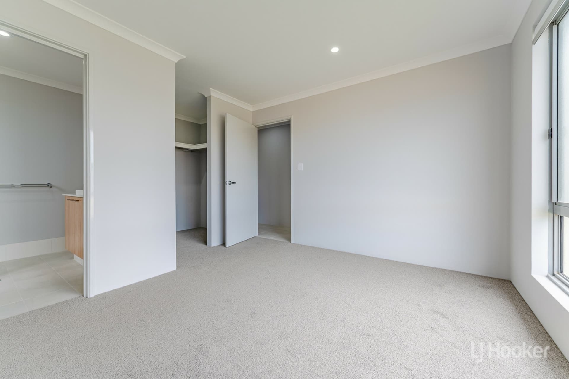 12 Arno Way Golden Bay WA, Golden Bay - Thumbnail 3