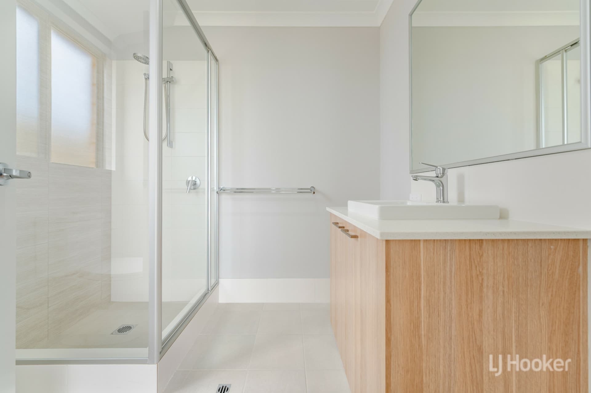 12 Arno Way Golden Bay WA, Golden Bay - Thumbnail 4