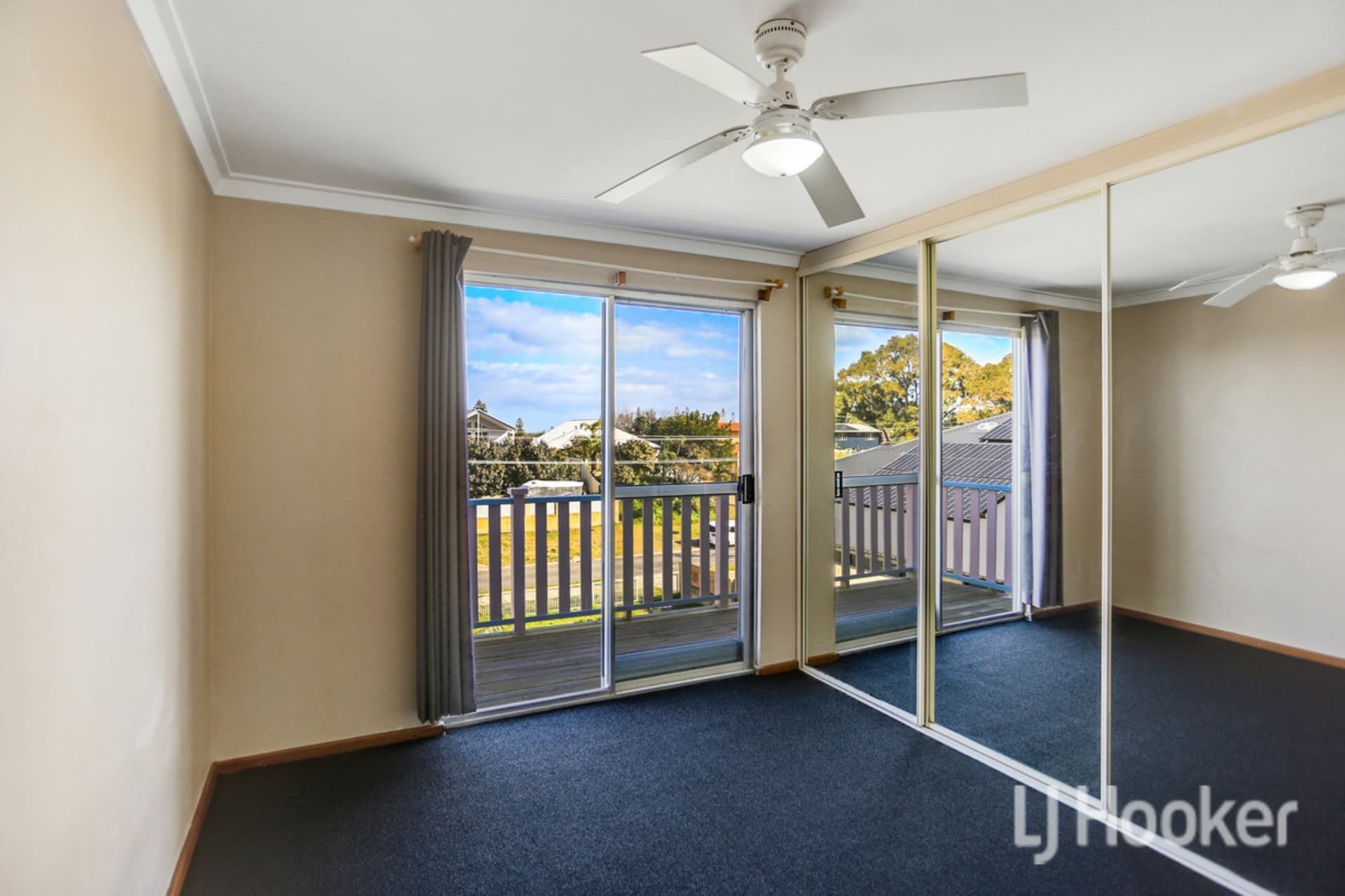 22 Yanrey Street Golden Bay WA, Golden Bay - Thumbnail 3